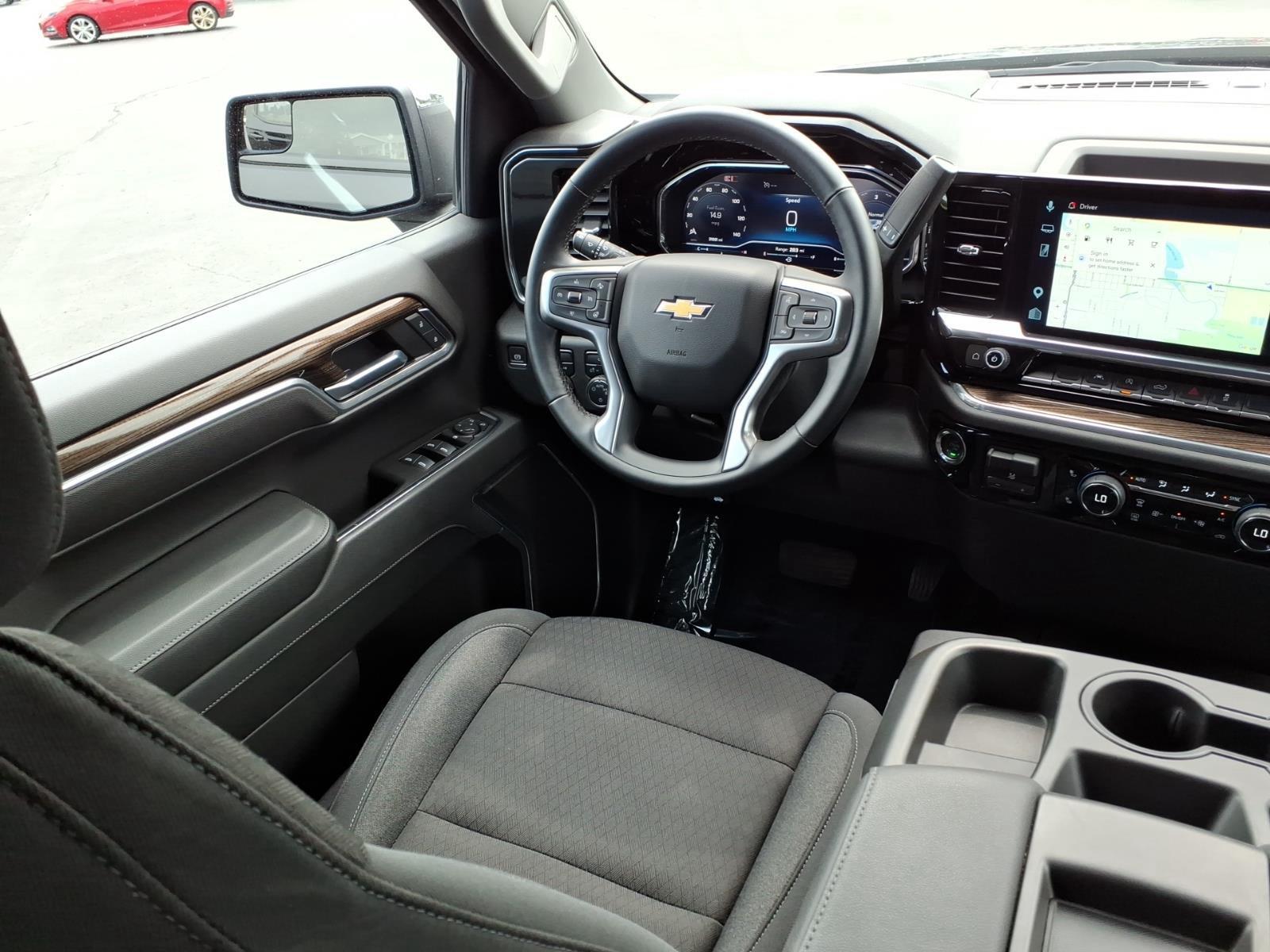 2025 Chevrolet Silverado 1500 LT:02645A