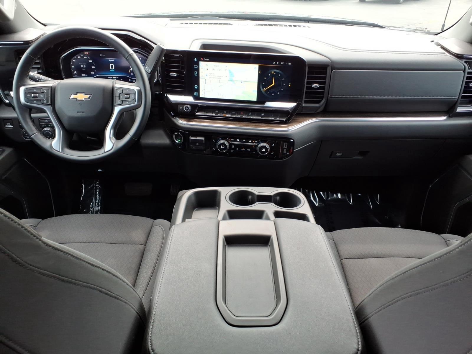 2025 Chevrolet Silverado 1500 LT:02645A