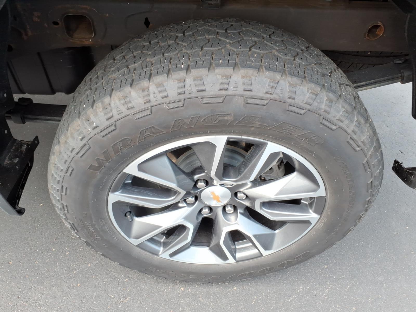 2025 Chevrolet Silverado 1500 LT:02645A