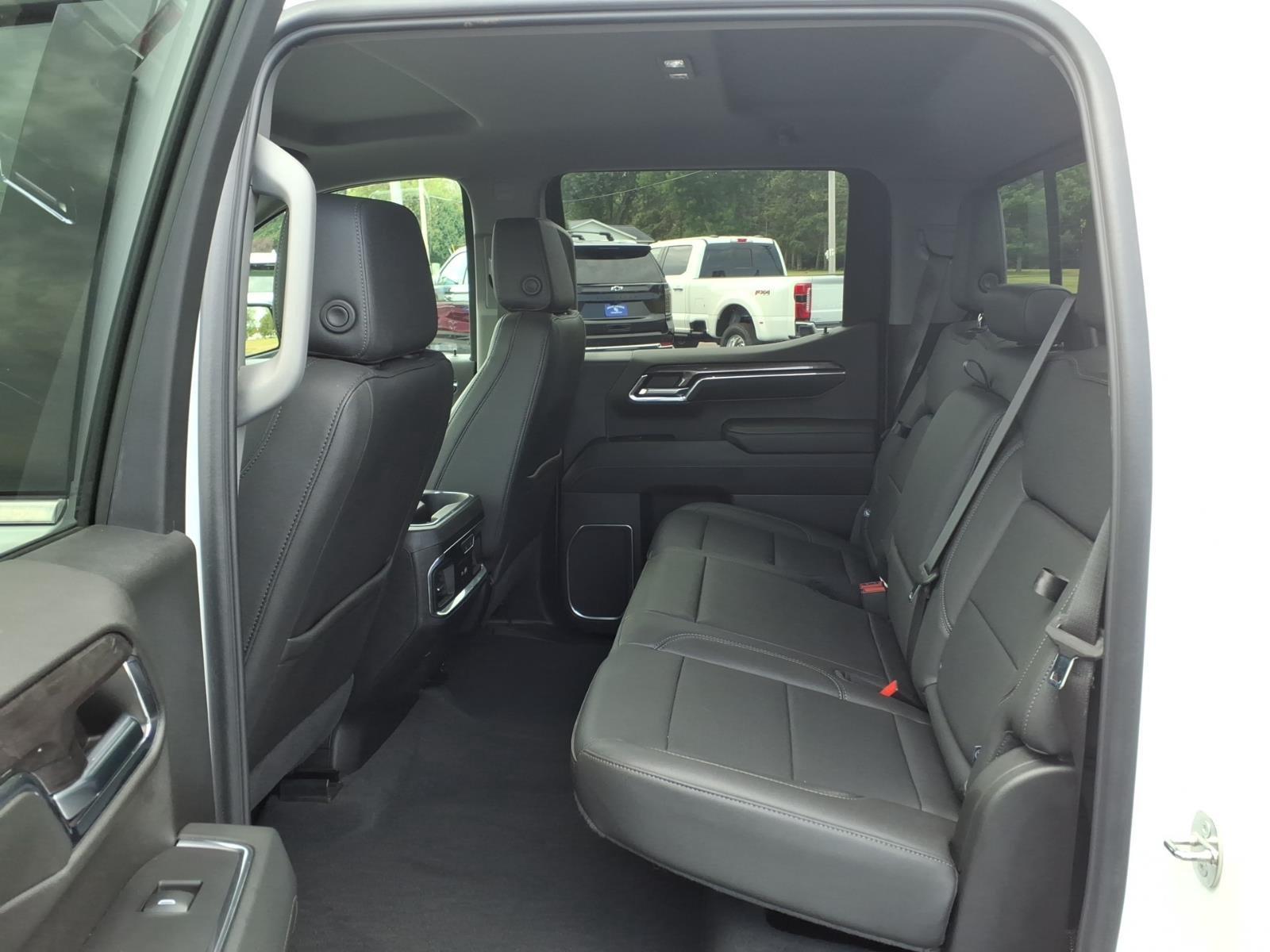 2024 Chevrolet Silverado 1500 LTZ:02656A