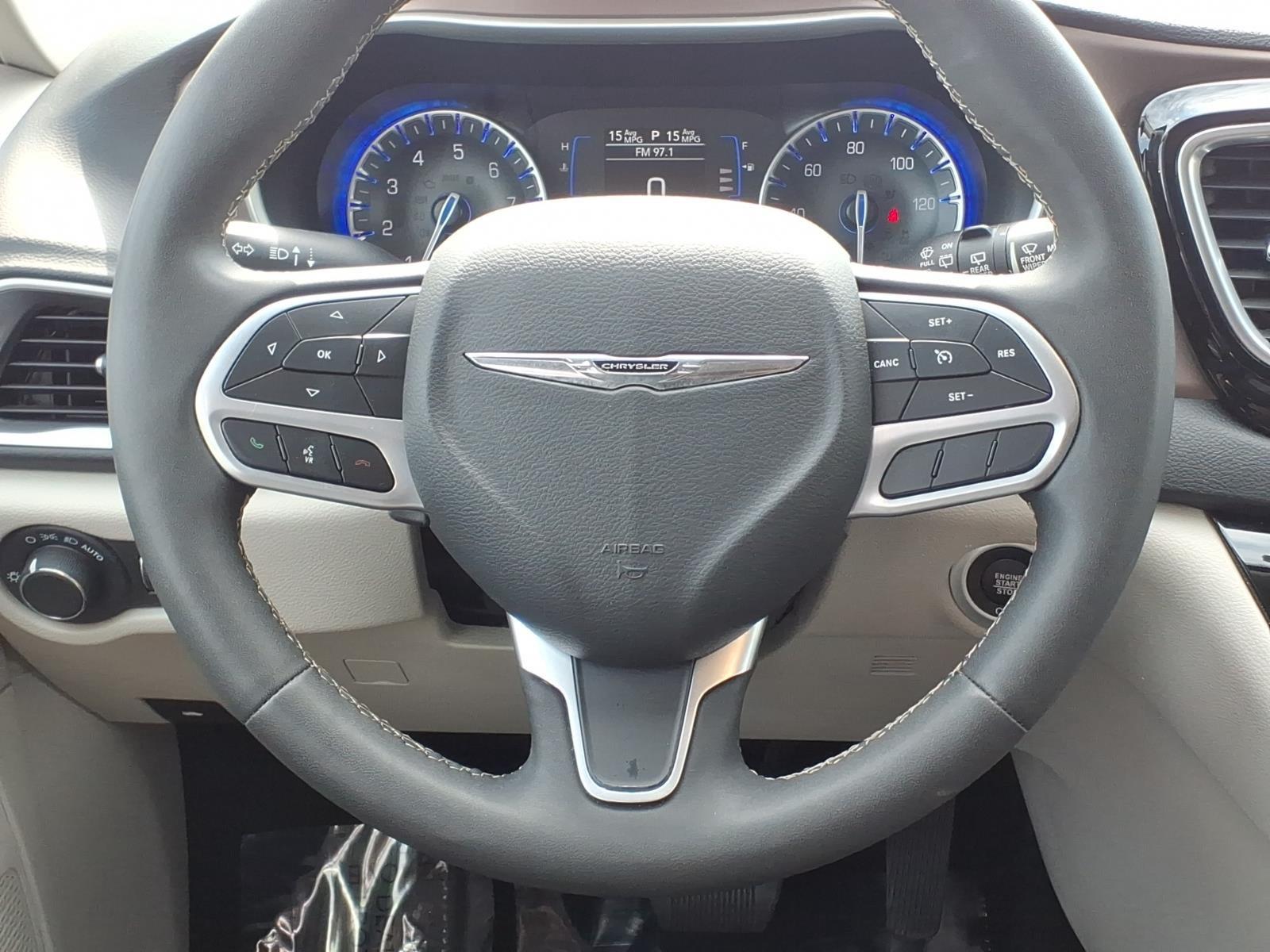 2023 CHRYSLER VOYAGER LX:14890