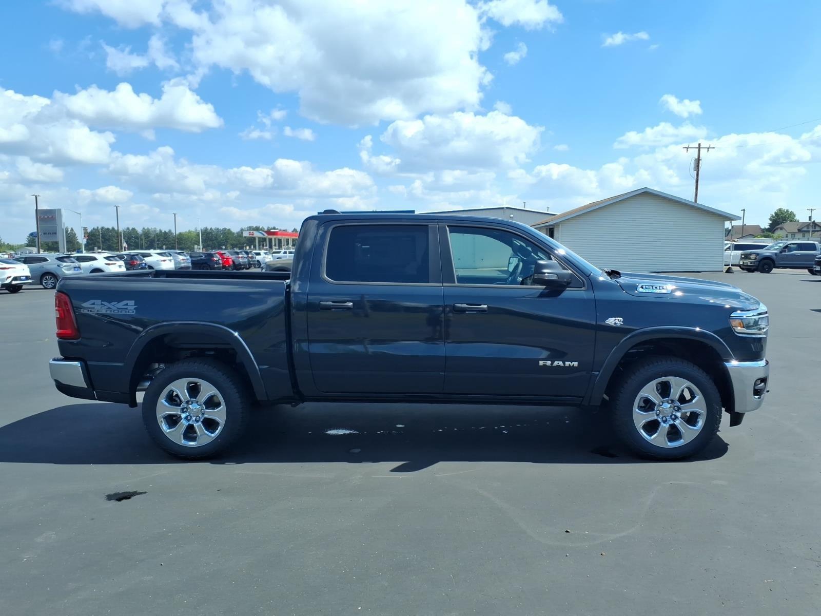 2027 Ram 1500 Big Horn:2707