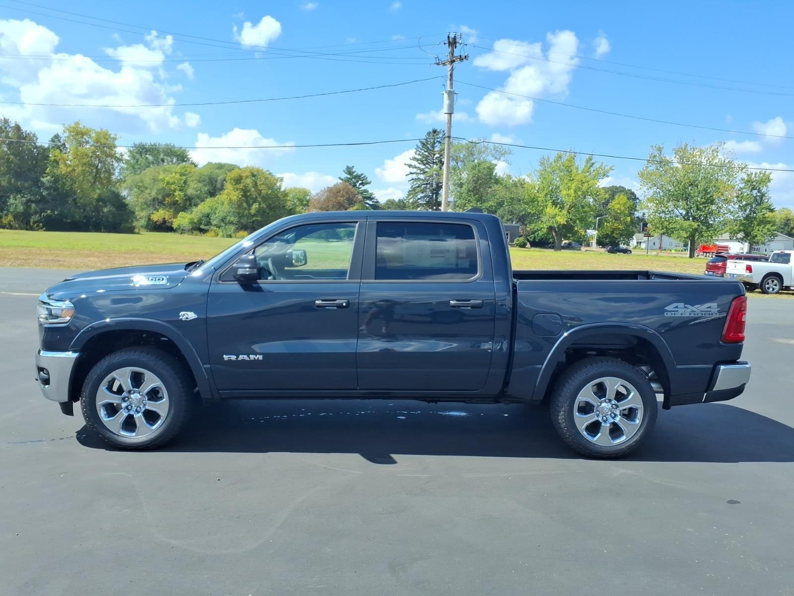 2027 Ram 1500 Big Horn:2707