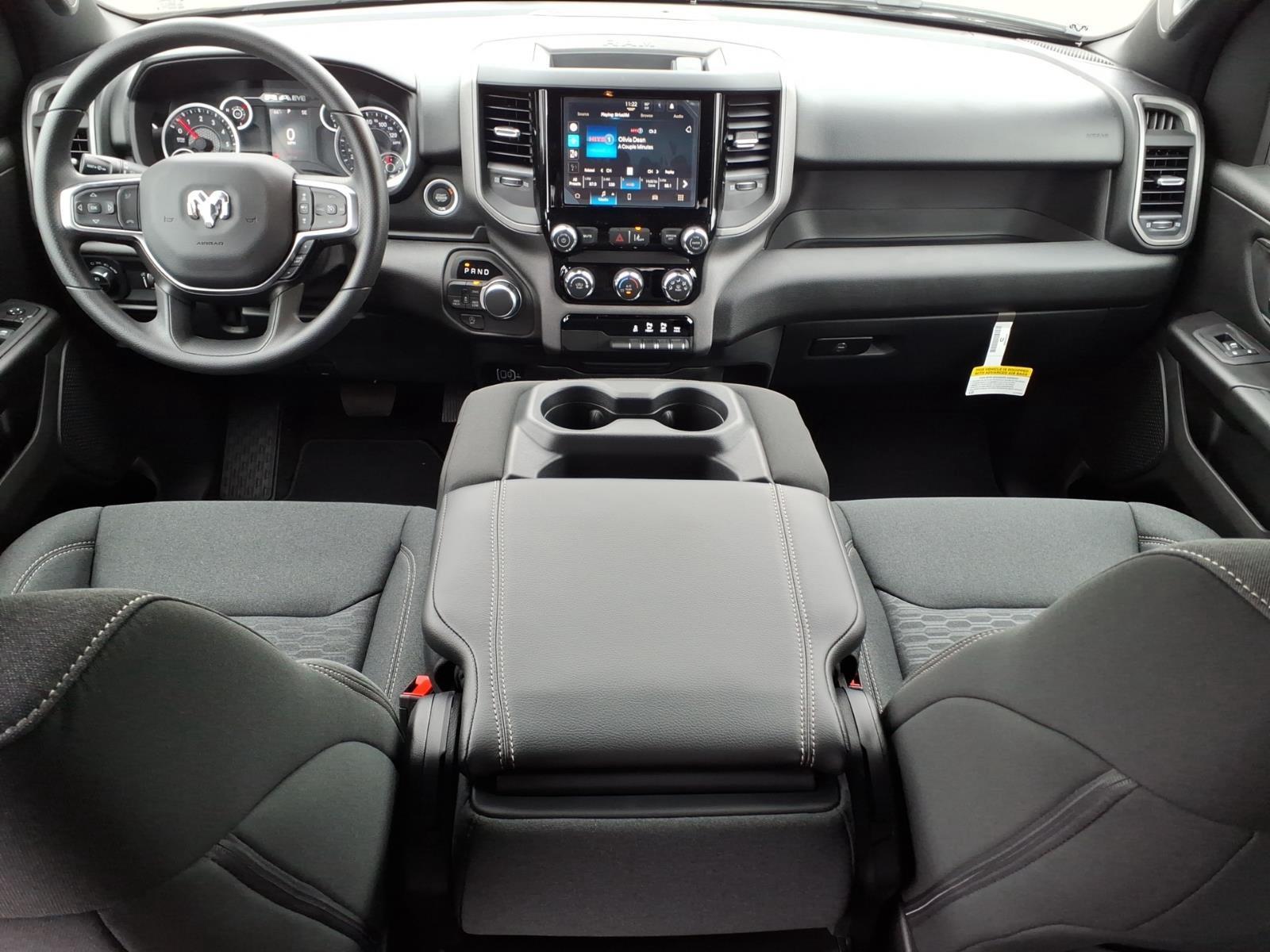 2026 Ram 1500 Express:02670W