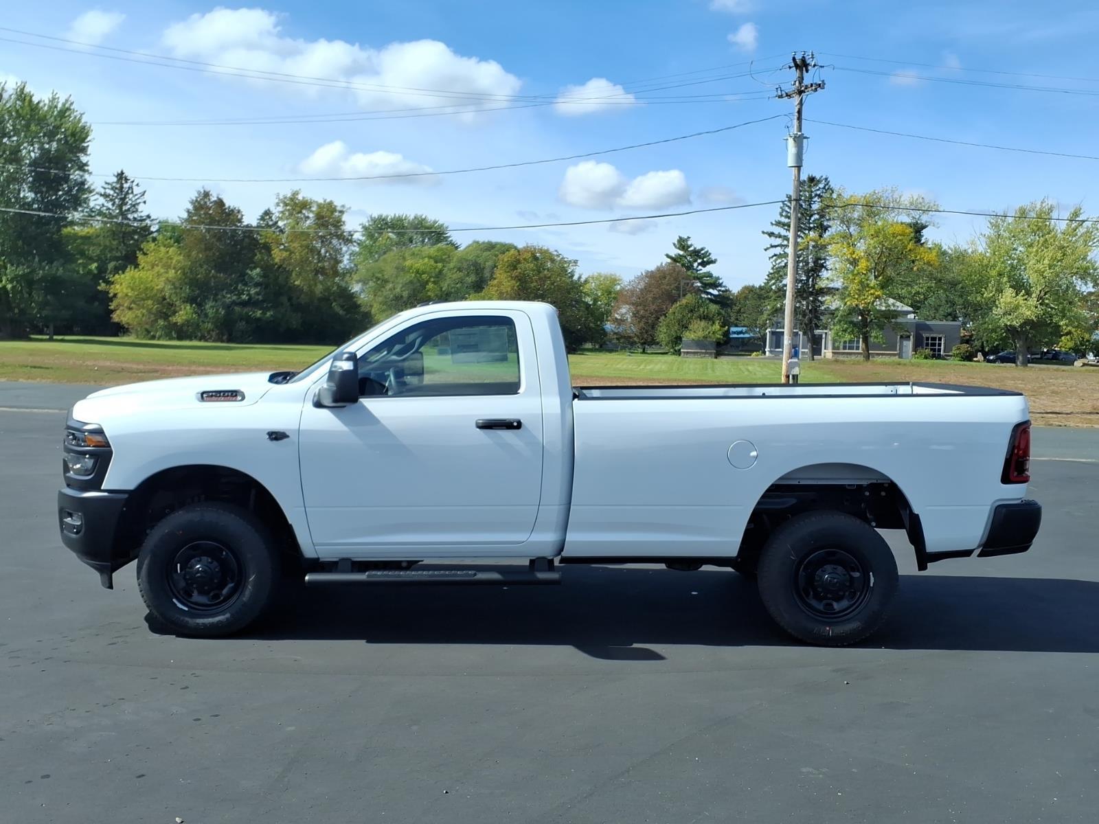 2027 Ram 2500 Tradesman:2712
