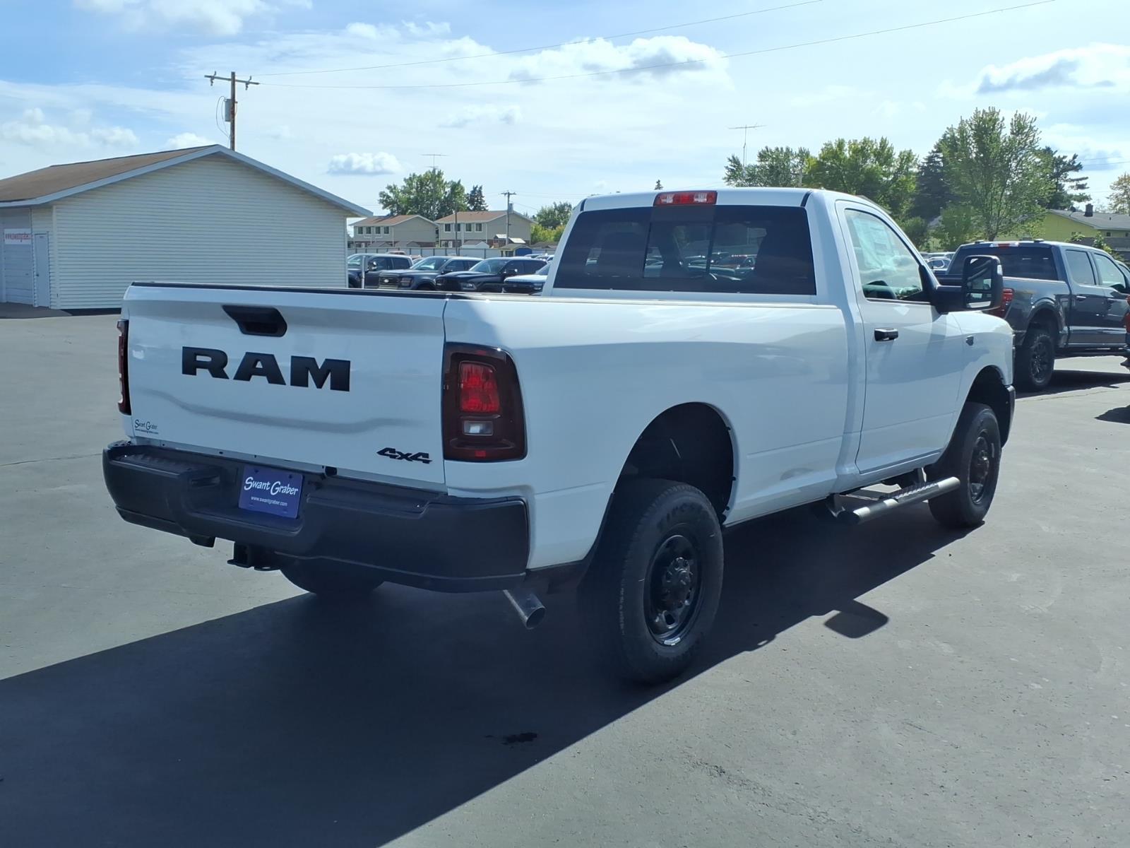 2027 Ram 2500 Tradesman:2712