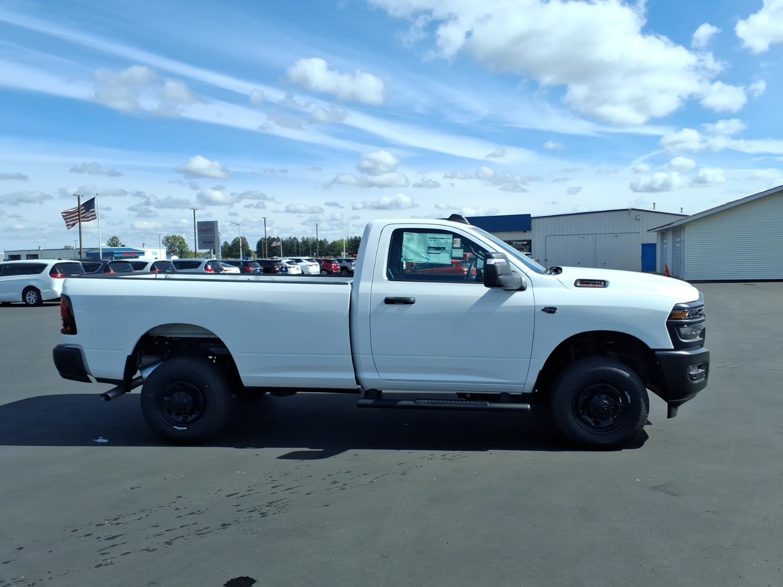 2027 Ram 2500 Tradesman:2712