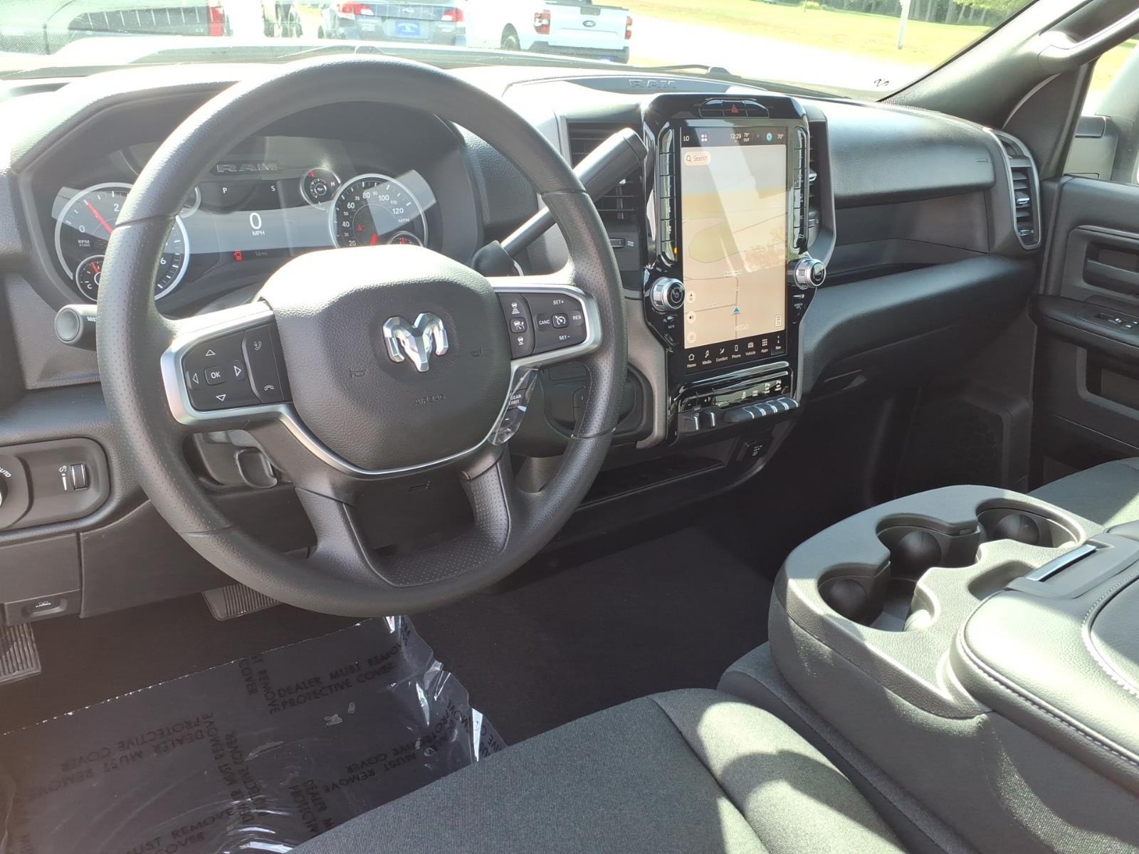 2027 Ram 2500 Tradesman:2712