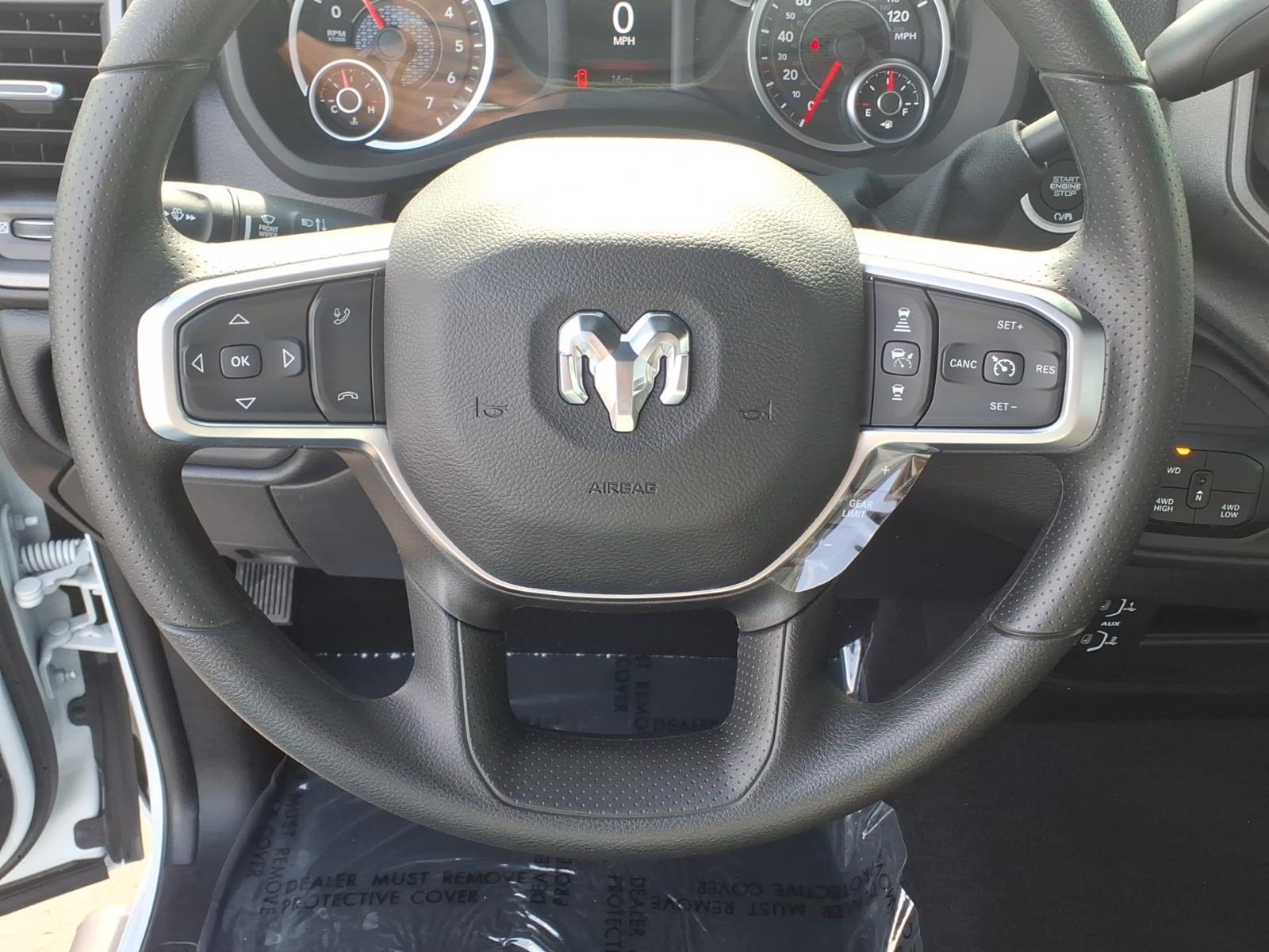 2027 Ram 2500 Tradesman:2712