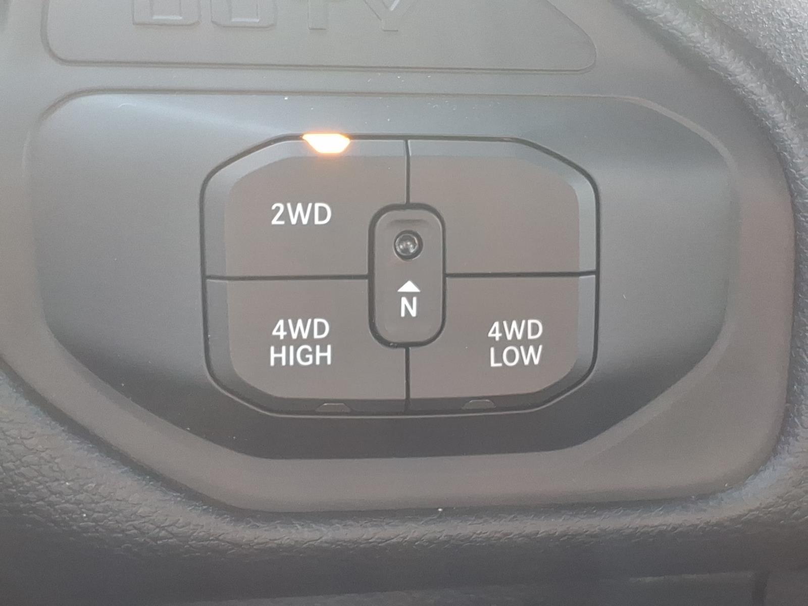 2027 Ram 2500 Tradesman:2712