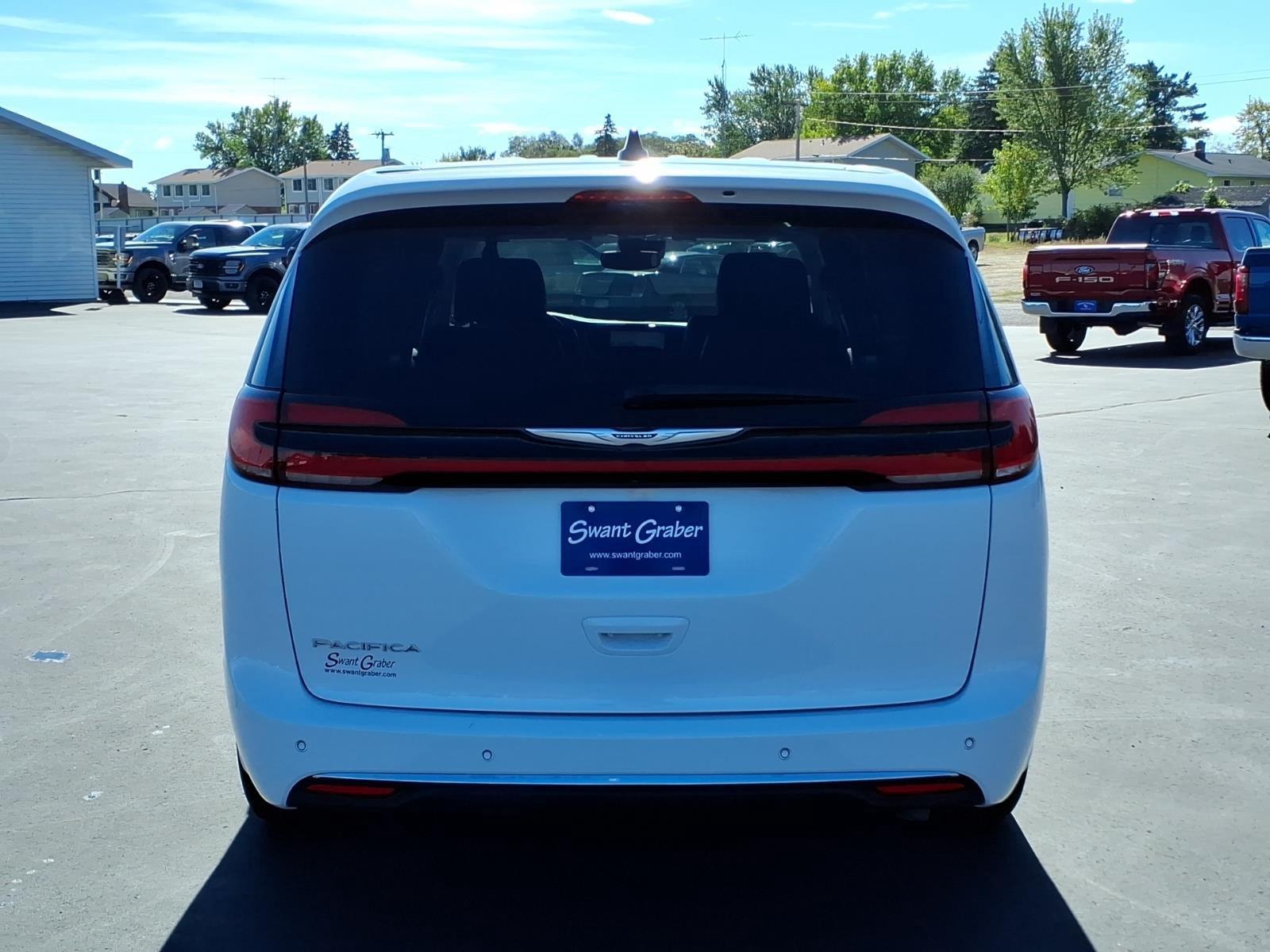 2024 CHRYSLER PACIFICA TOURING L:14902