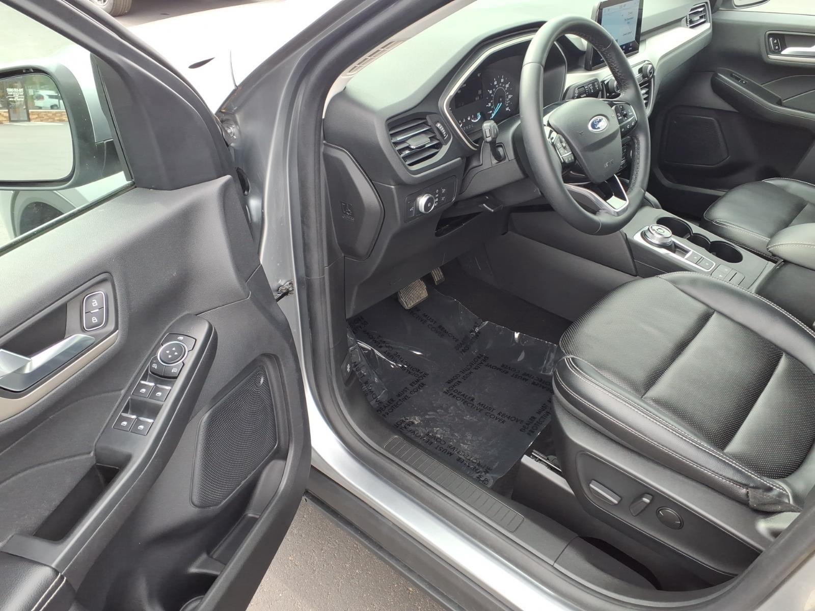 2022 Ford Escape SEL:14908