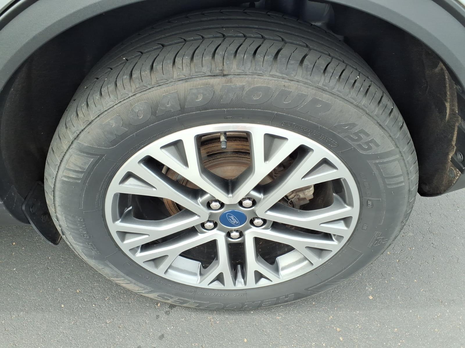 2022 Ford Escape SEL:14908
