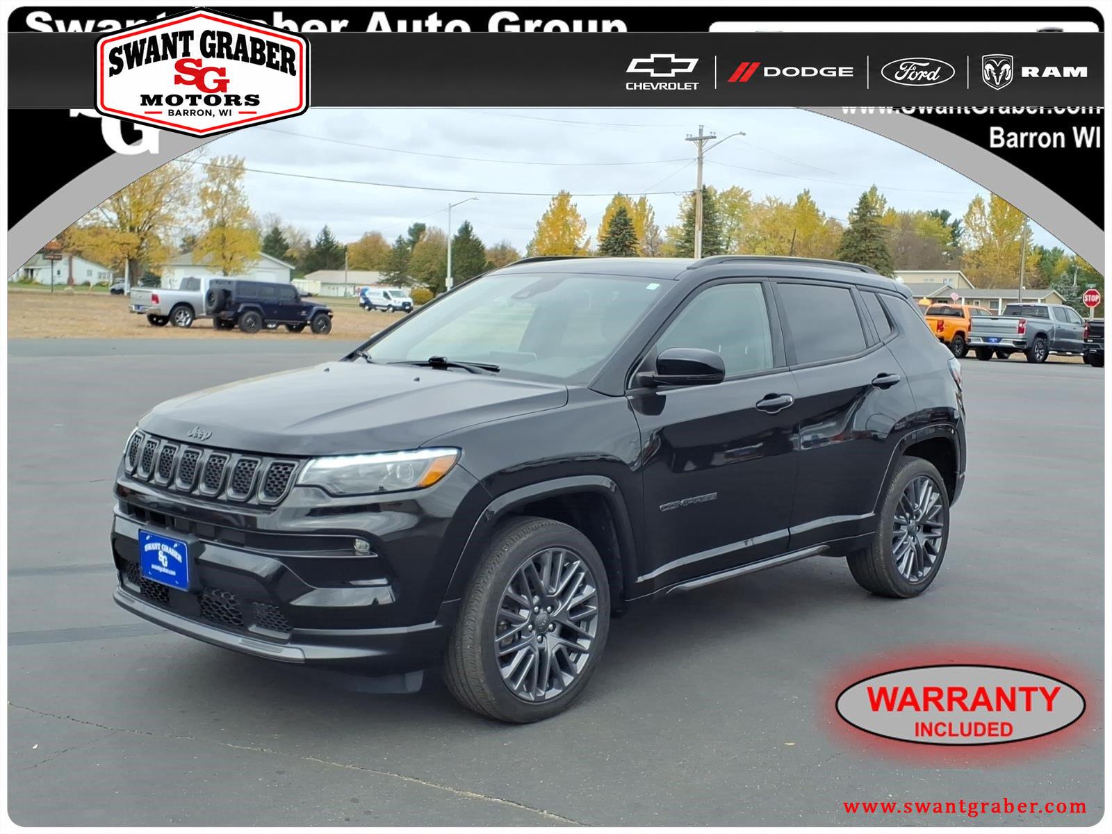 Diamond Black Crystal Pearlcoat 2023 Jeep Compass SUV / Crossover Four-Wheel Drive 8-Speed Automatic