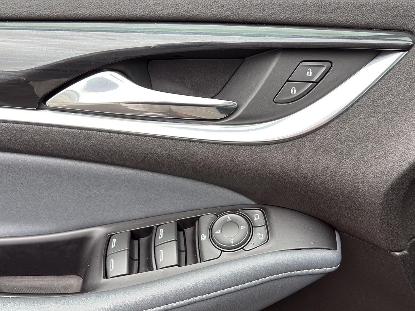 2023 Buick Enclave #11