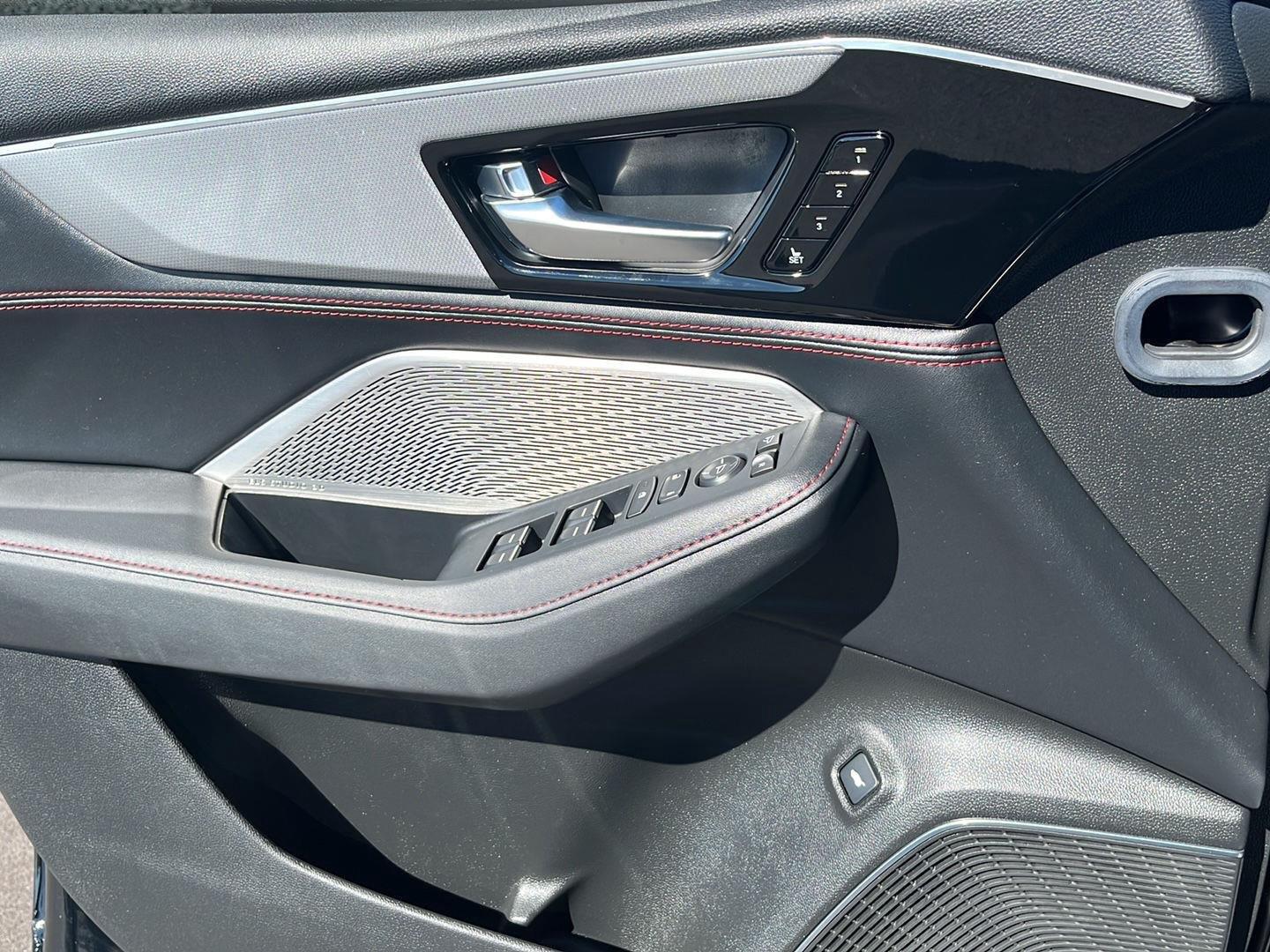 2024 Acura MDX A-Spec Package - Photo 11