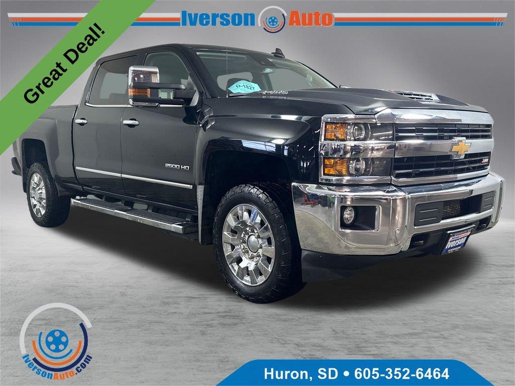  2017 Chevrolet Silverado 2500HD LTZ Crew Cab 4WD   