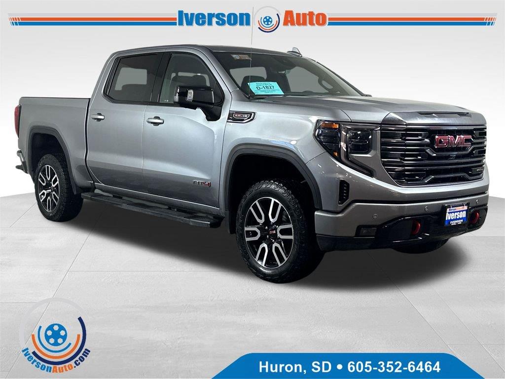 2024 GMC Sierra 1500 AT4 Crew Cab 4WD