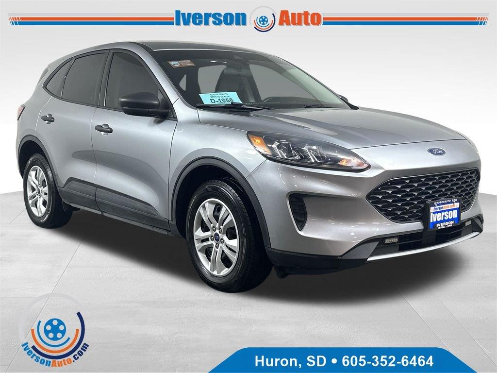  2022 Ford Escape S AWD   