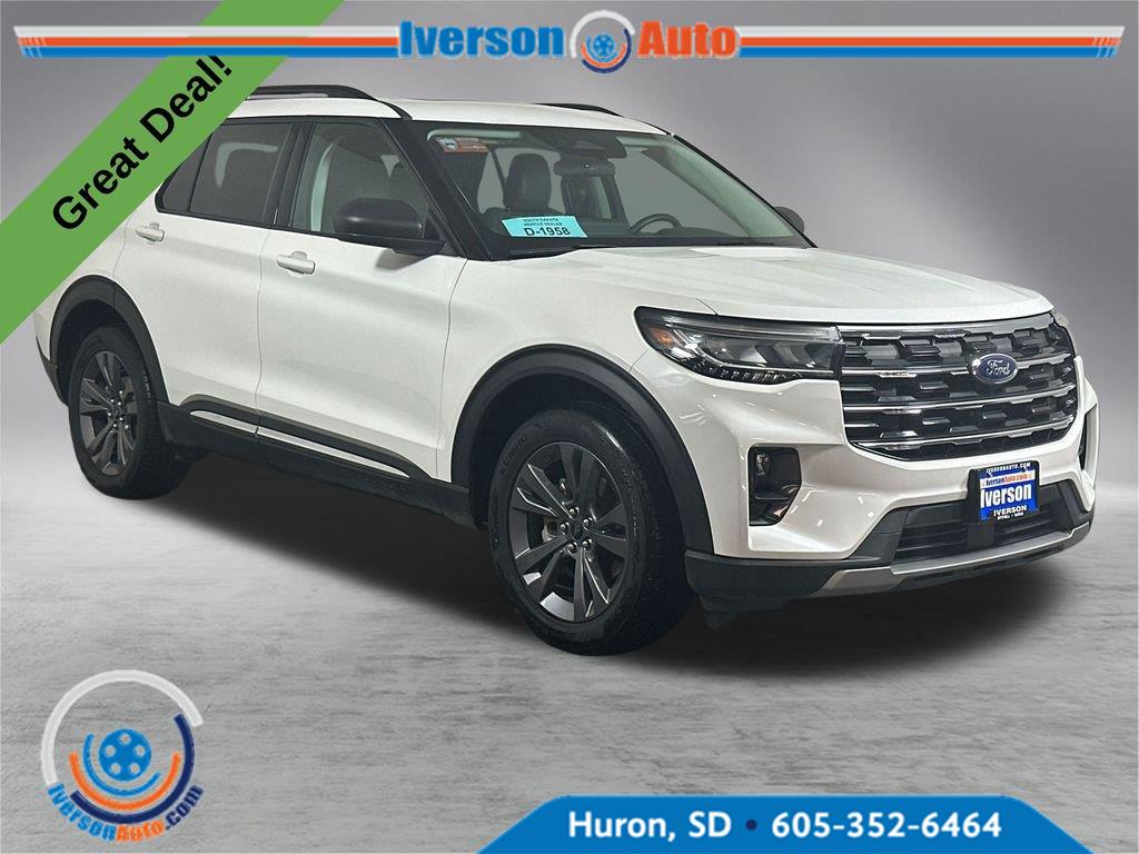 2025 Ford Explorer Active AWD