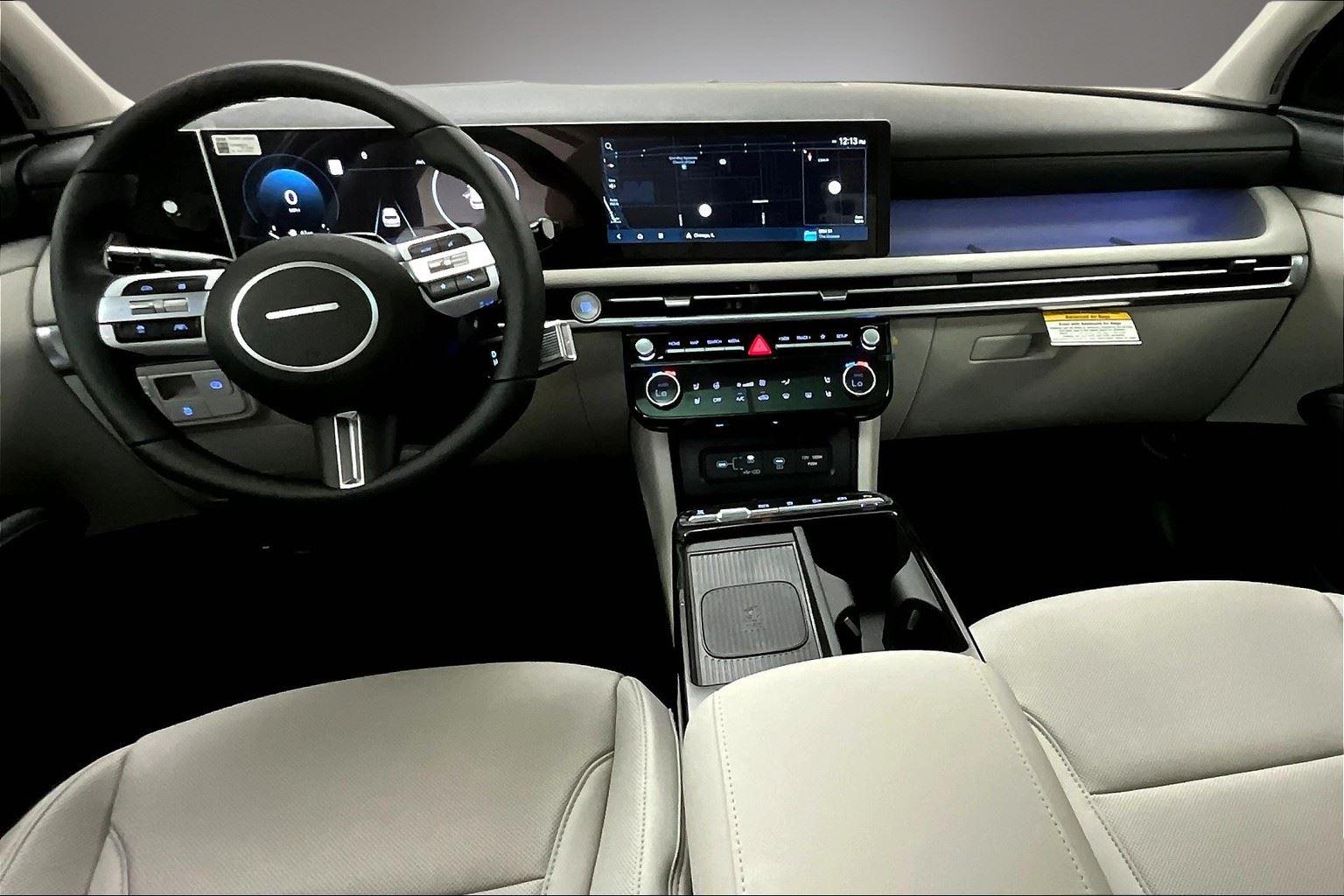2026 Hyundai Tucson SE photo 32