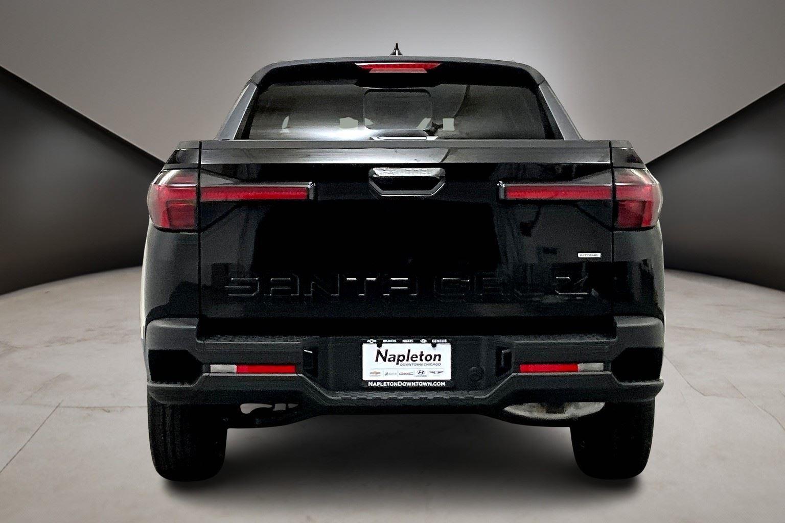 2025 Hyundai Santa Cruz SEL Activity photo 3