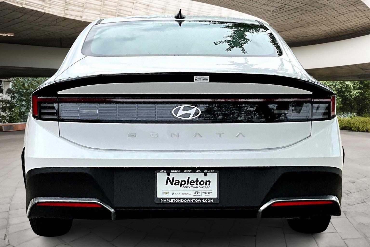 2025 Hyundai Sonata SE photo 4