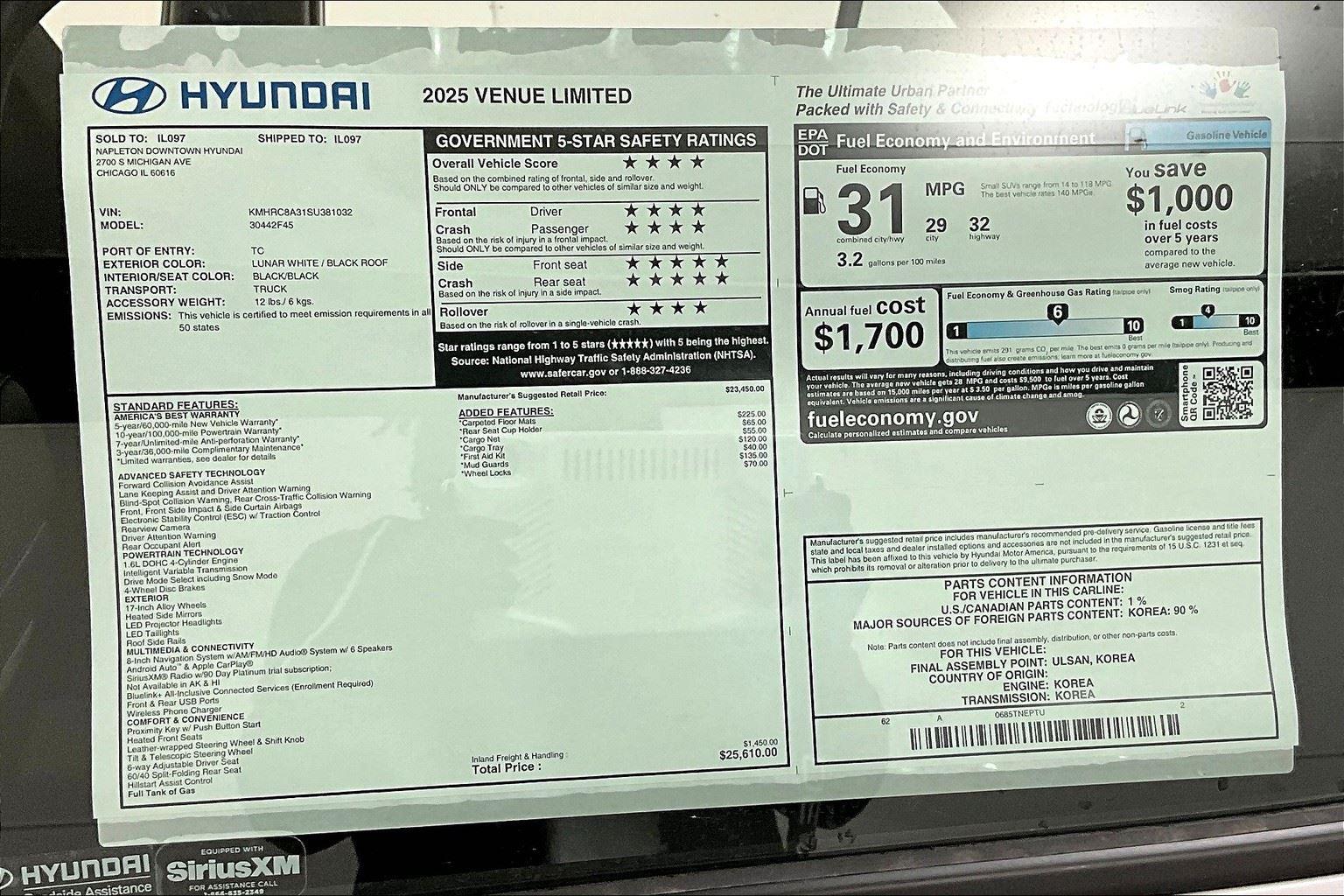 2025 Hyundai Venue Limited photo 14