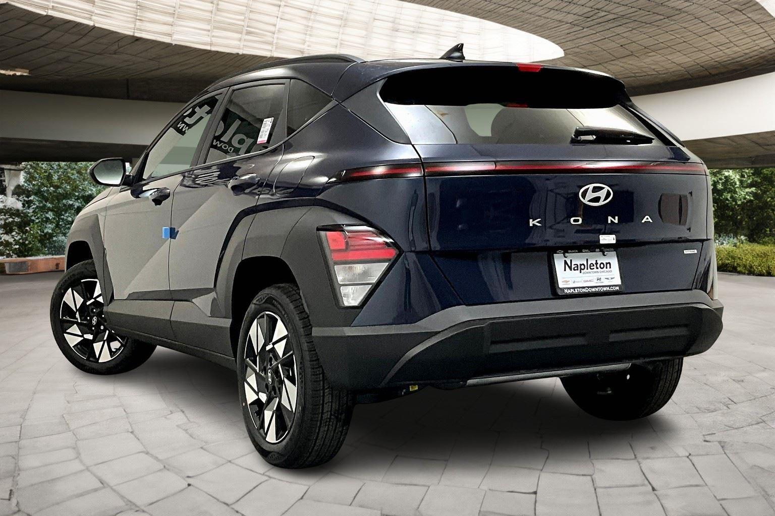2025 Hyundai Kona SEL photo 3