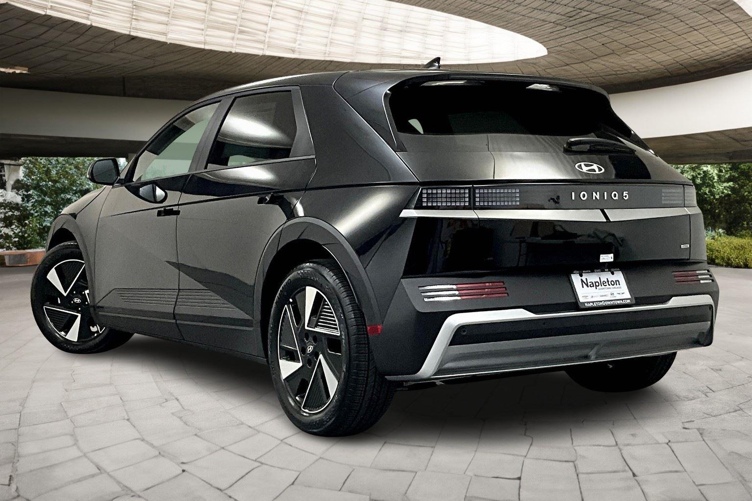 2025 Hyundai Ioniq 5 SE photo 15