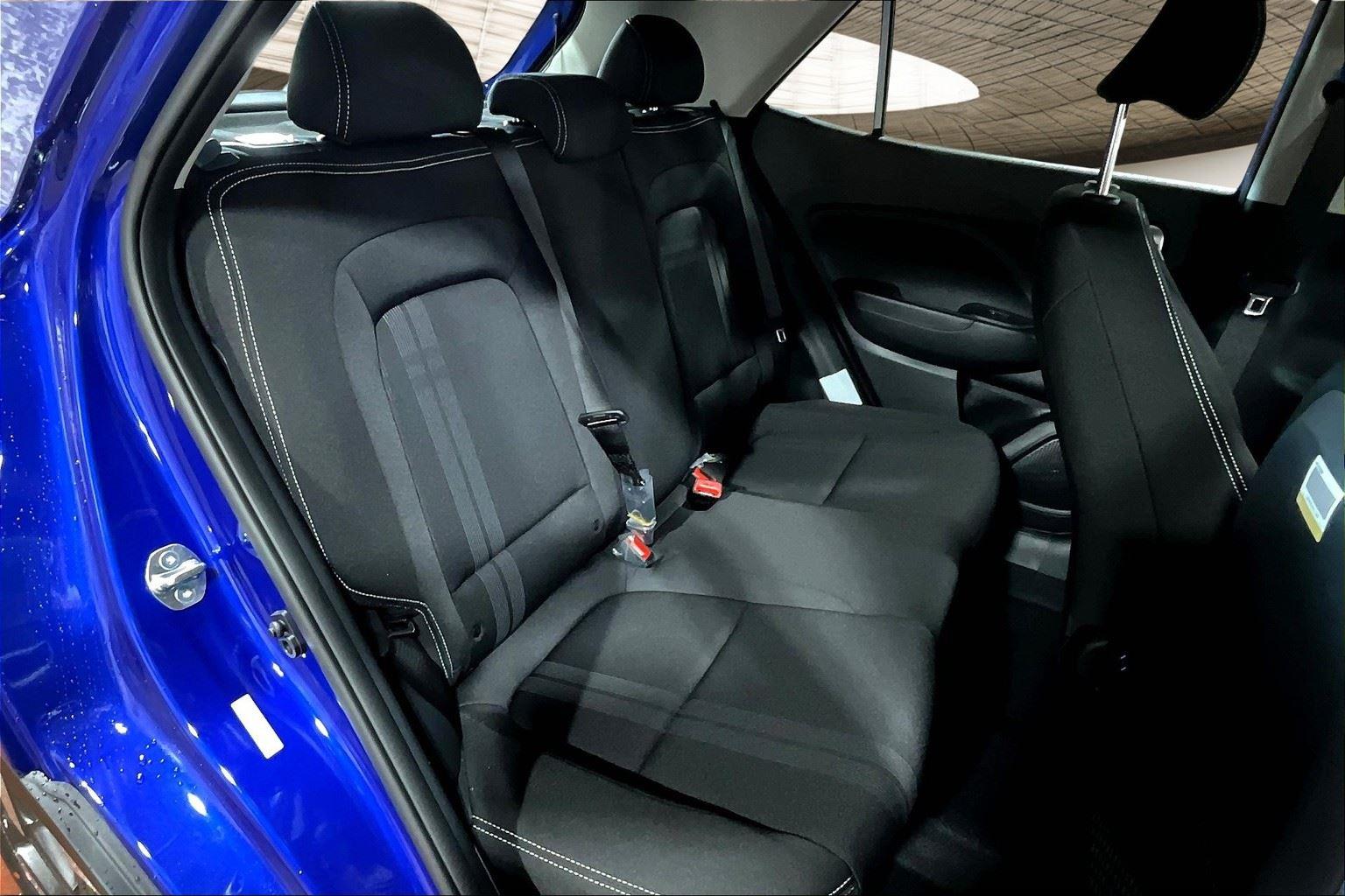 2025 Hyundai Venue SEL photo 21