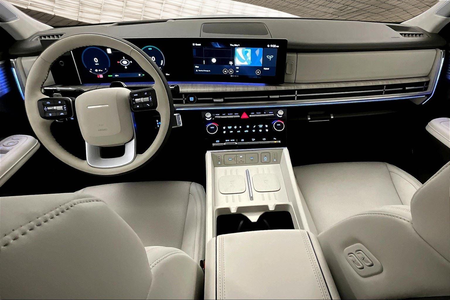 2024 Genesis G70 3.3T Sport Advanced photo 38