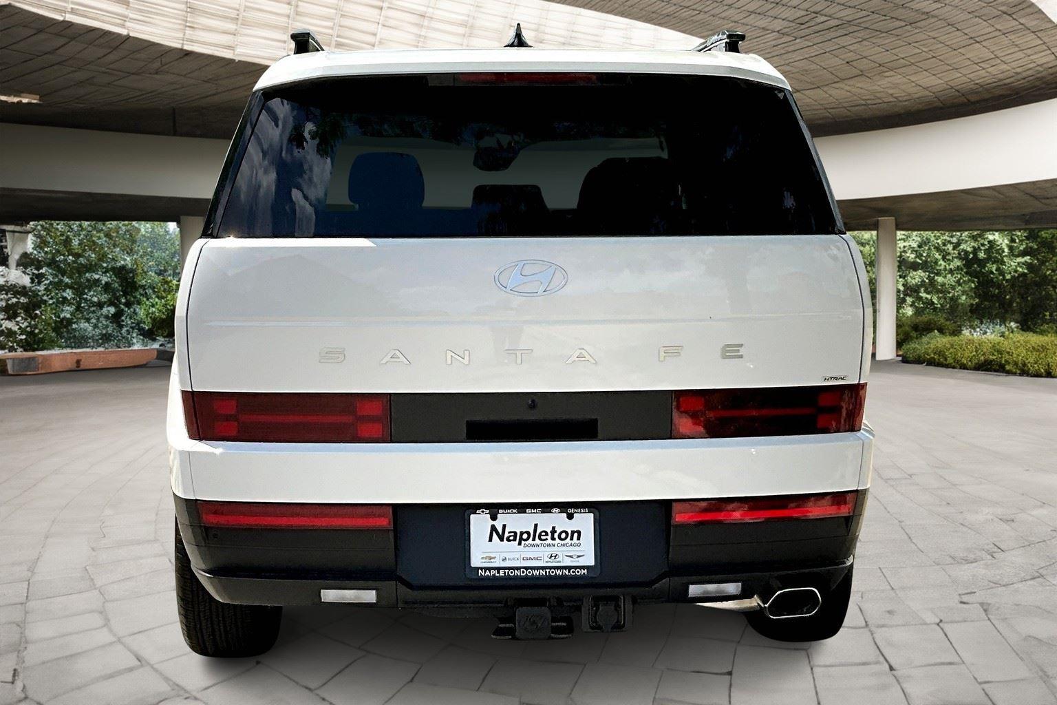 2025 Hyundai Santa Fe SEL photo 4