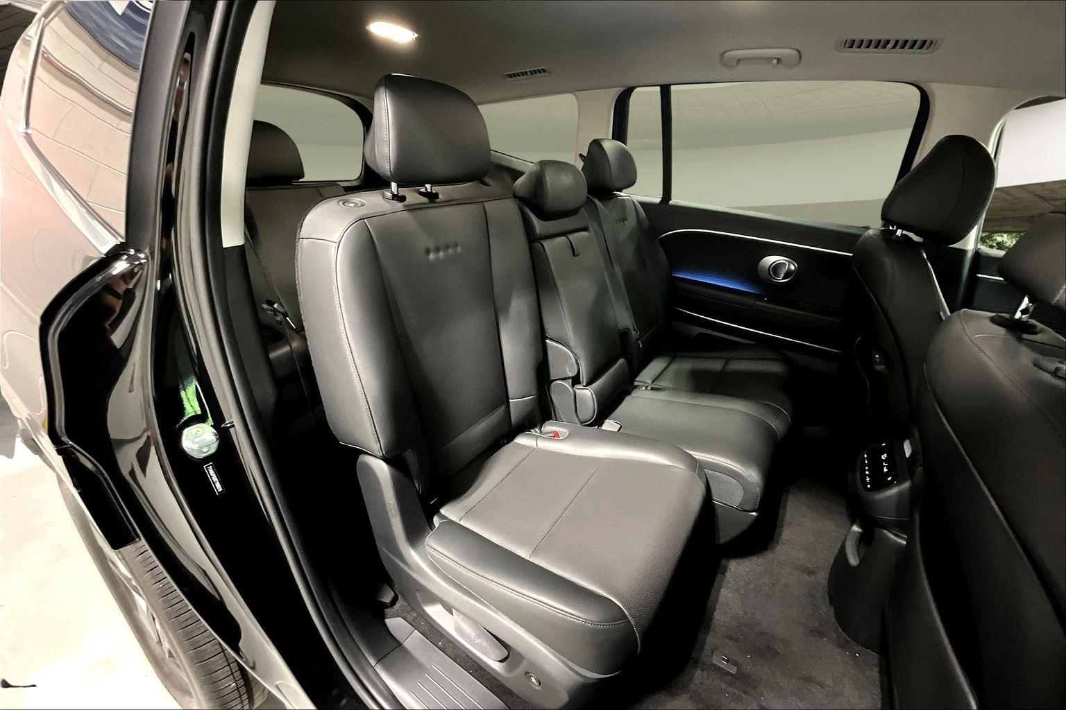 2026 Hyundai Ioniq SEL photo 8
