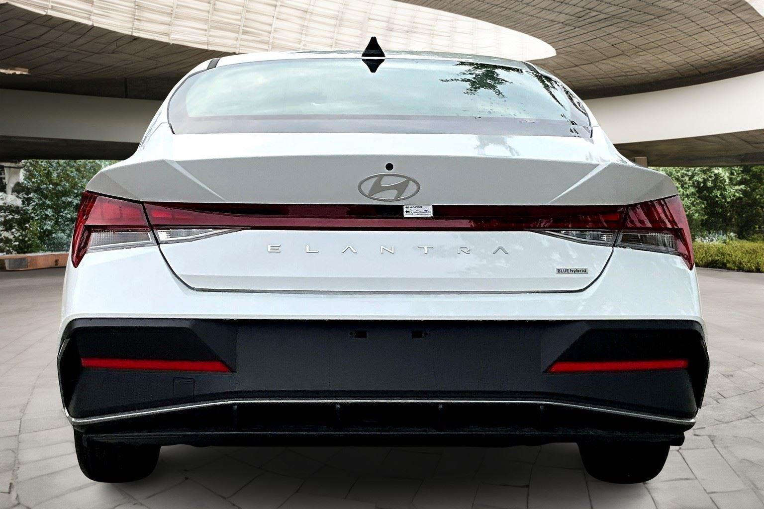 2025 Hyundai Elantra Hybrid SEL Sport photo 30