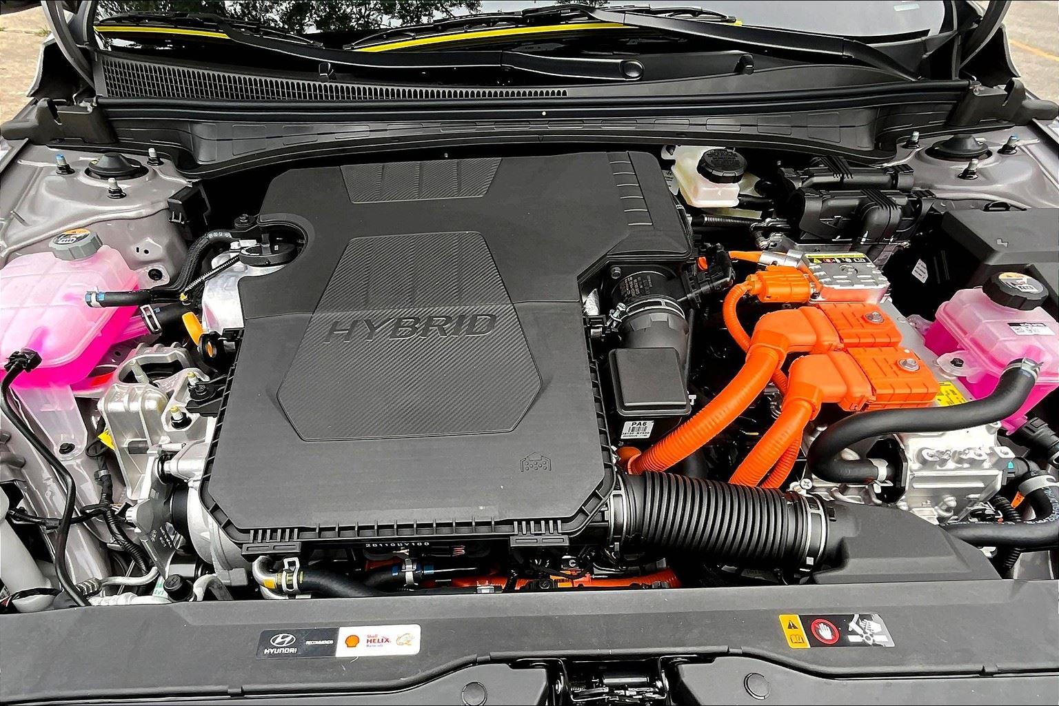 2025 Hyundai Elantra Hybrid SEL Sport photo 49
