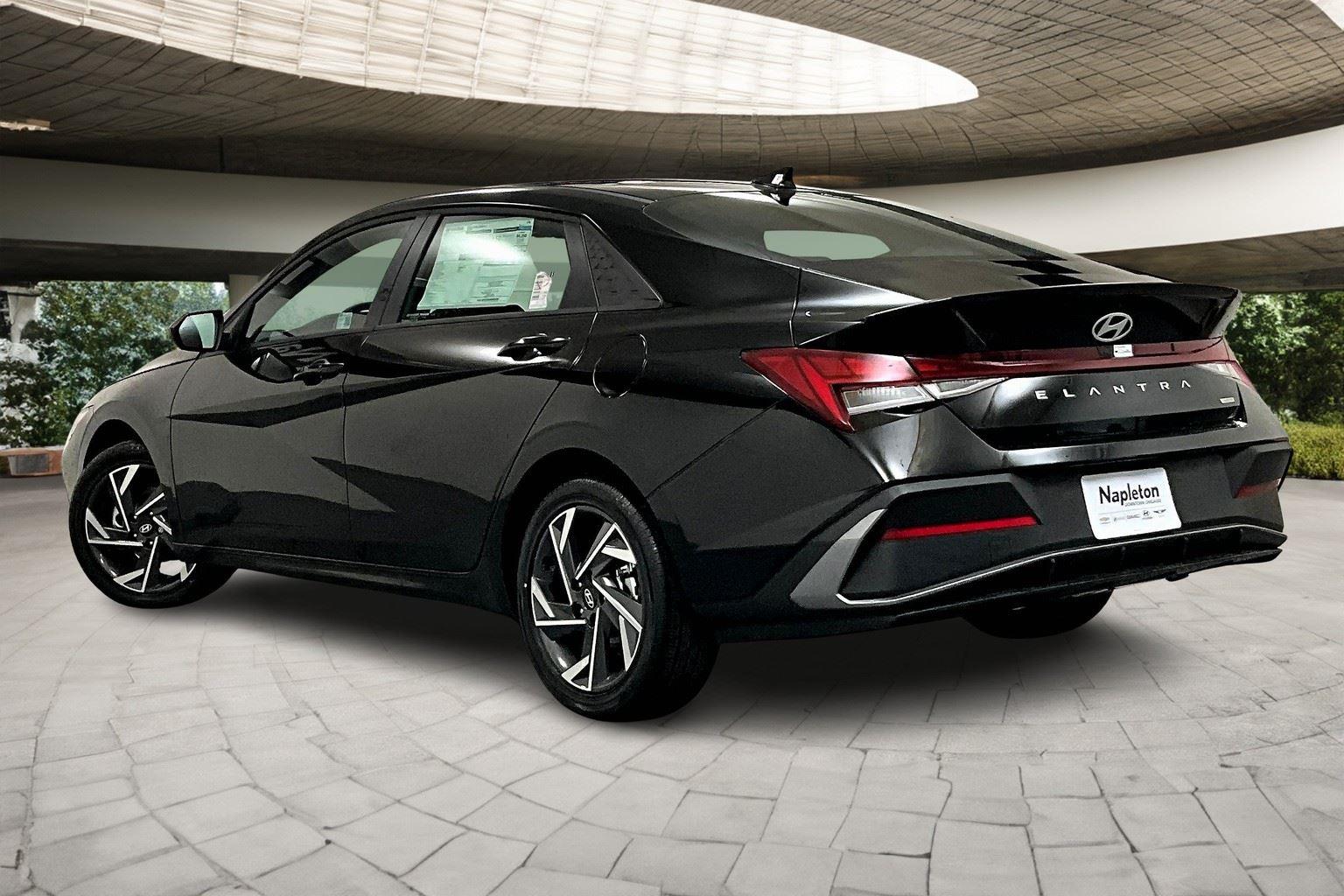 2025 Hyundai Elantra Hybrid SEL Sport photo 56