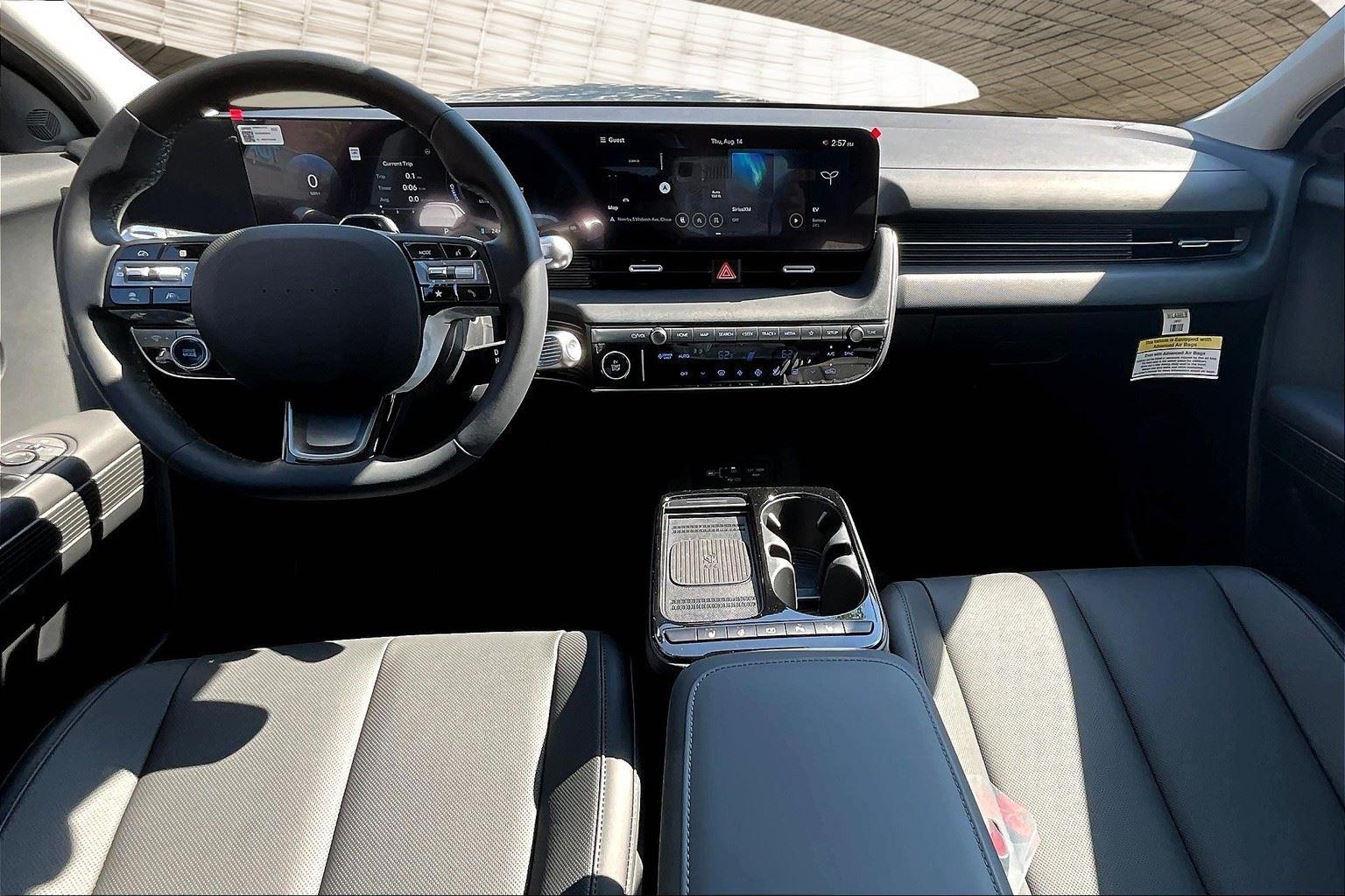2025 Hyundai Ioniq 5 SE photo 29