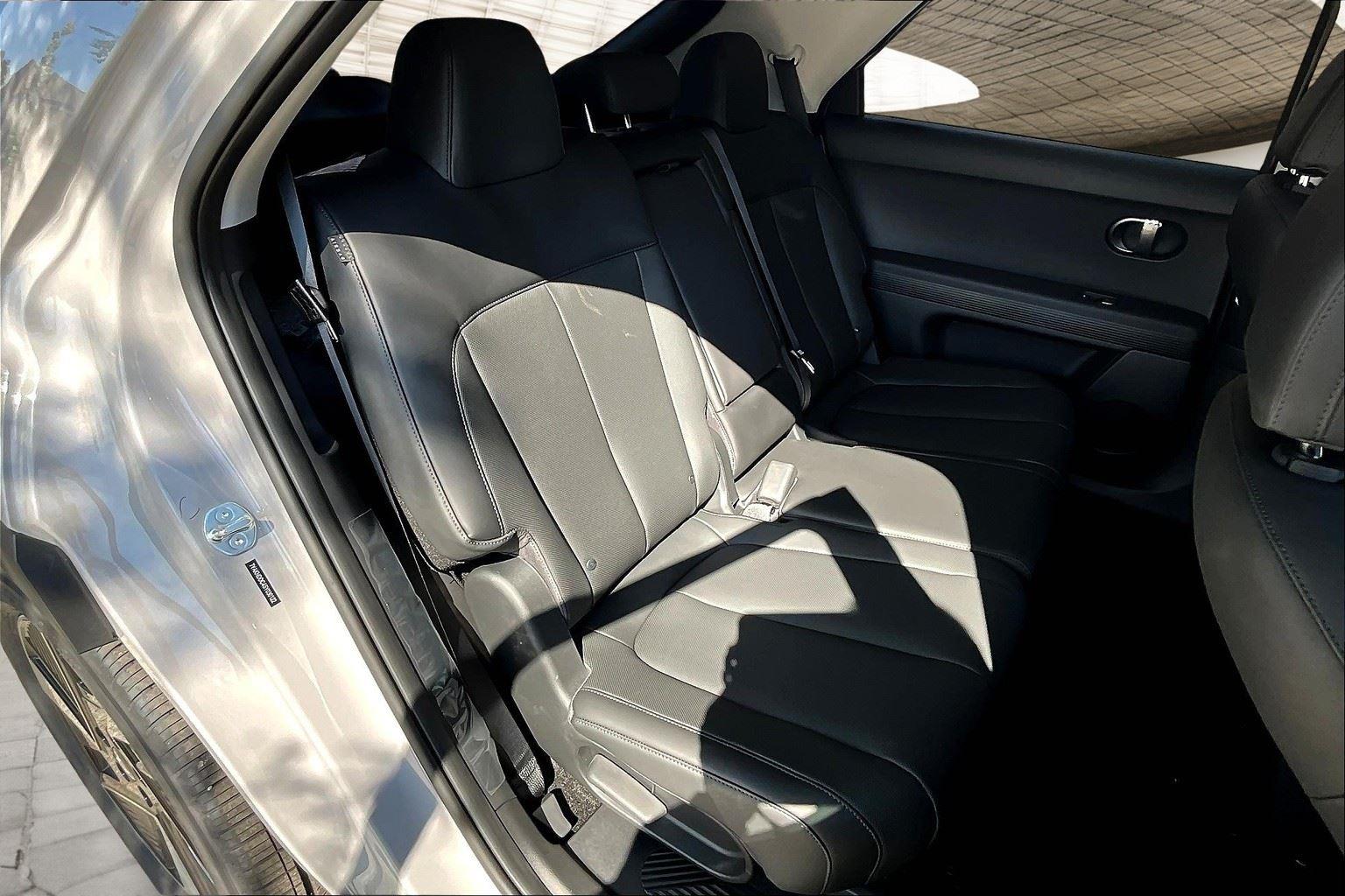 2025 Hyundai Ioniq 5 SE photo 33