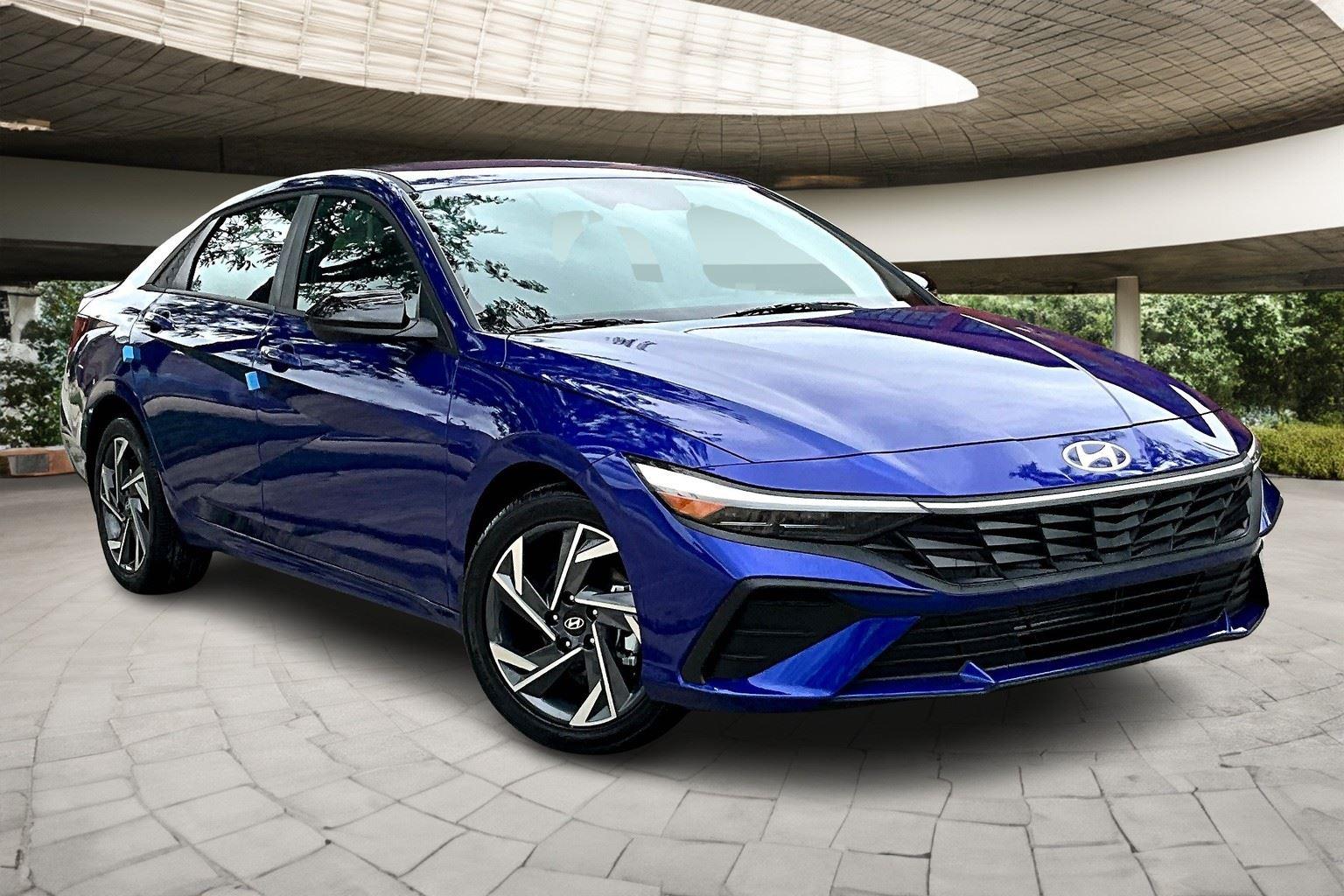 2025 Hyundai Elantra Limited photo 40
