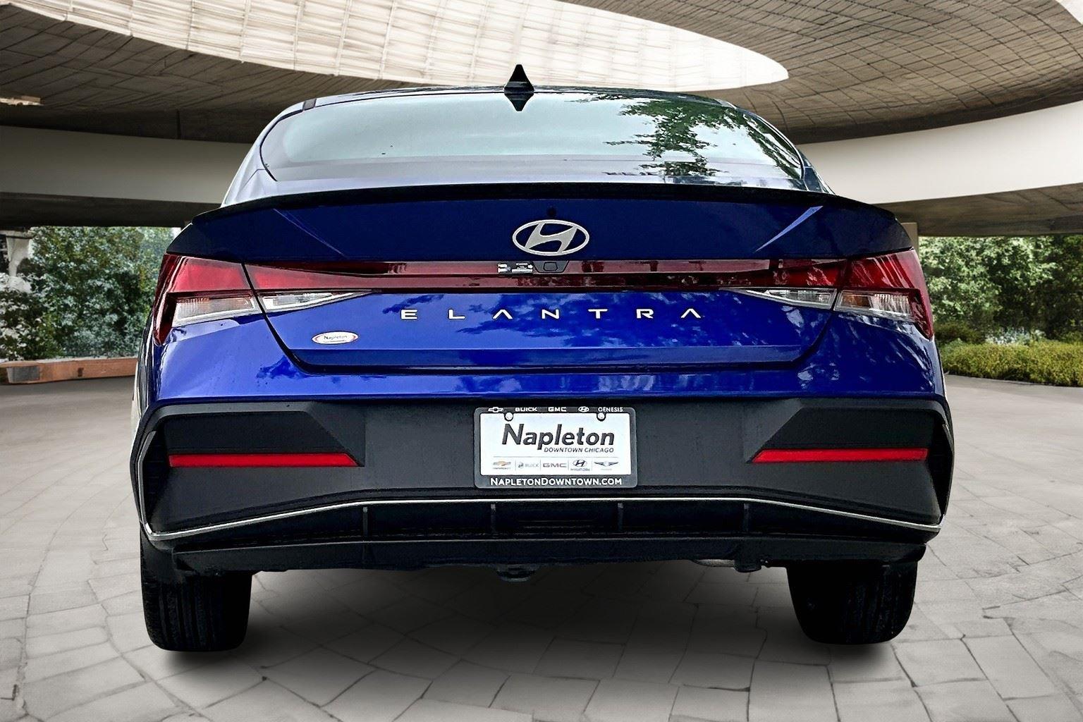 2025 Hyundai Elantra Limited photo 42