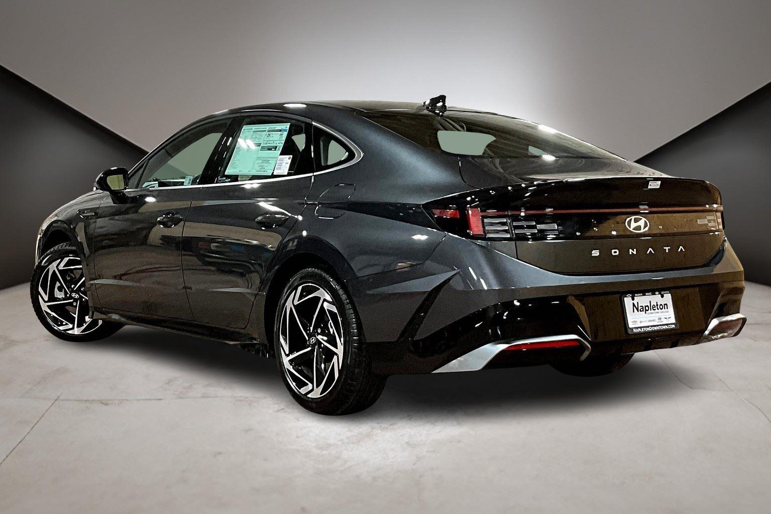 2025 Hyundai Sonata SEL Convenience photo 3
