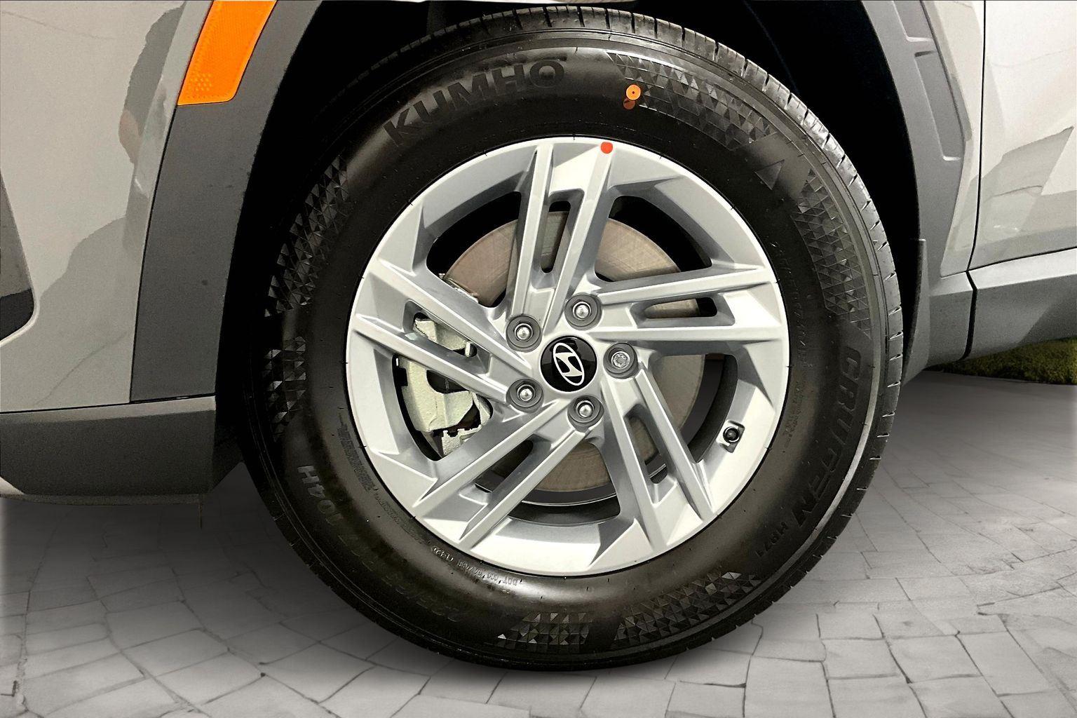 2026 Hyundai Tucson SE photo 49