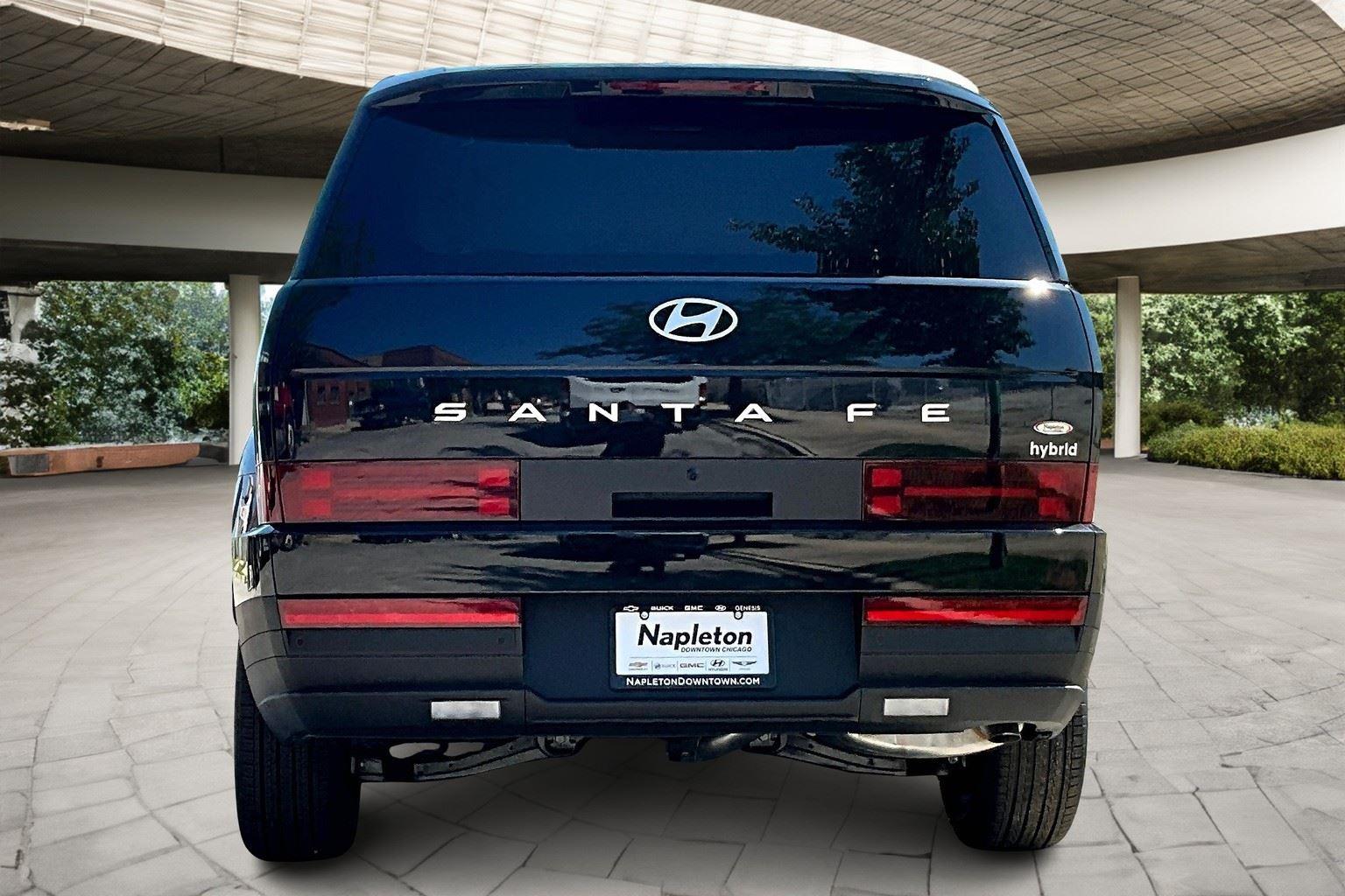 2026 Hyundai Santa Fe SE photo 4