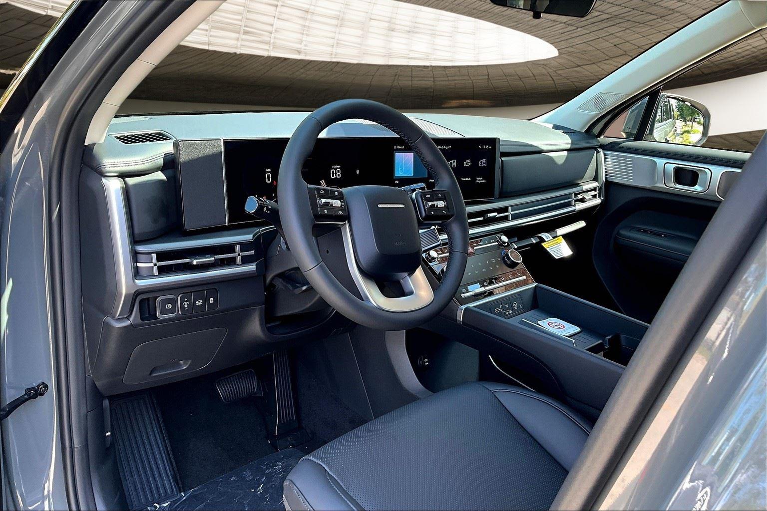 2025 Hyundai Santa Fe SE photo 57