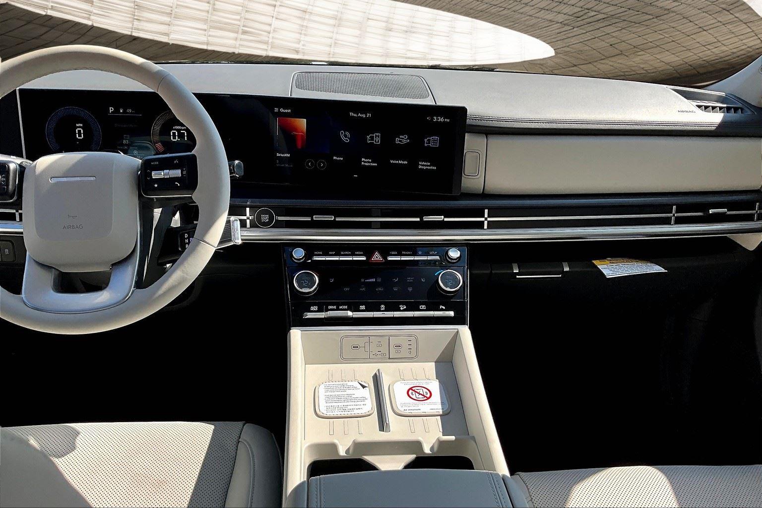 2025 Hyundai Santa Fe SE photo 32
