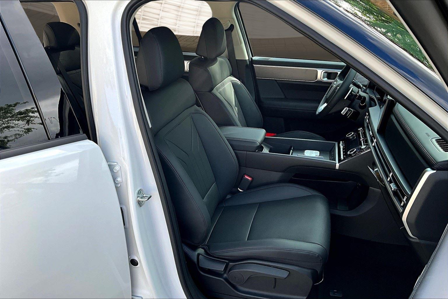2025 Hyundai Santa Fe SE photo 46