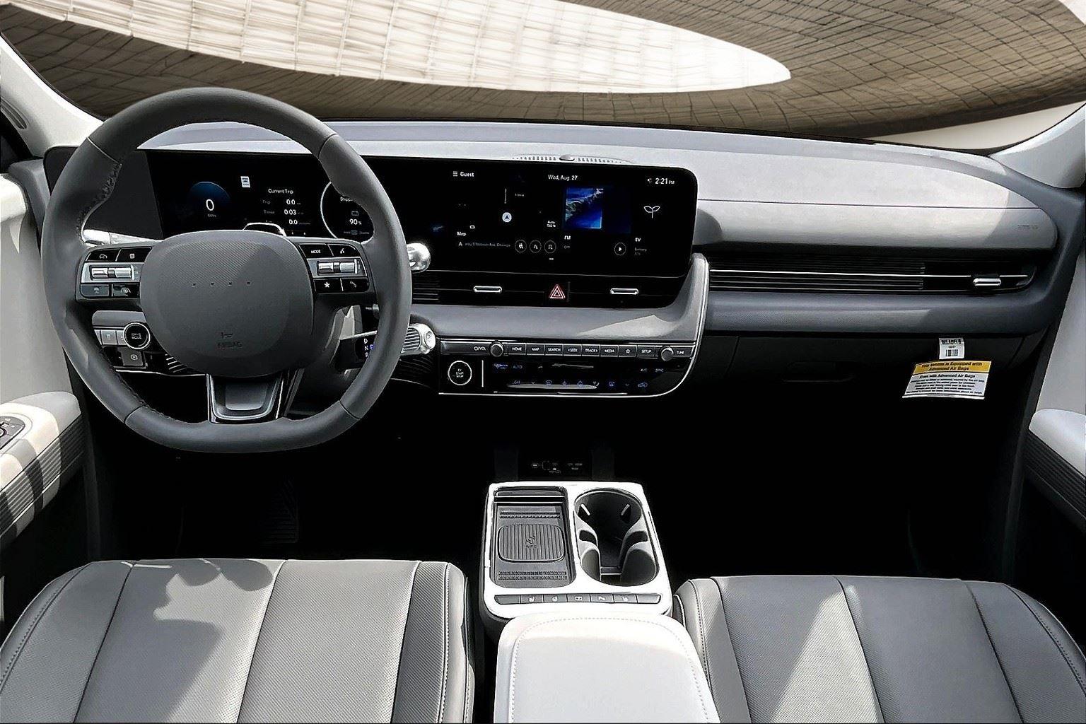 2025 Hyundai Ioniq 5 SE photo 42