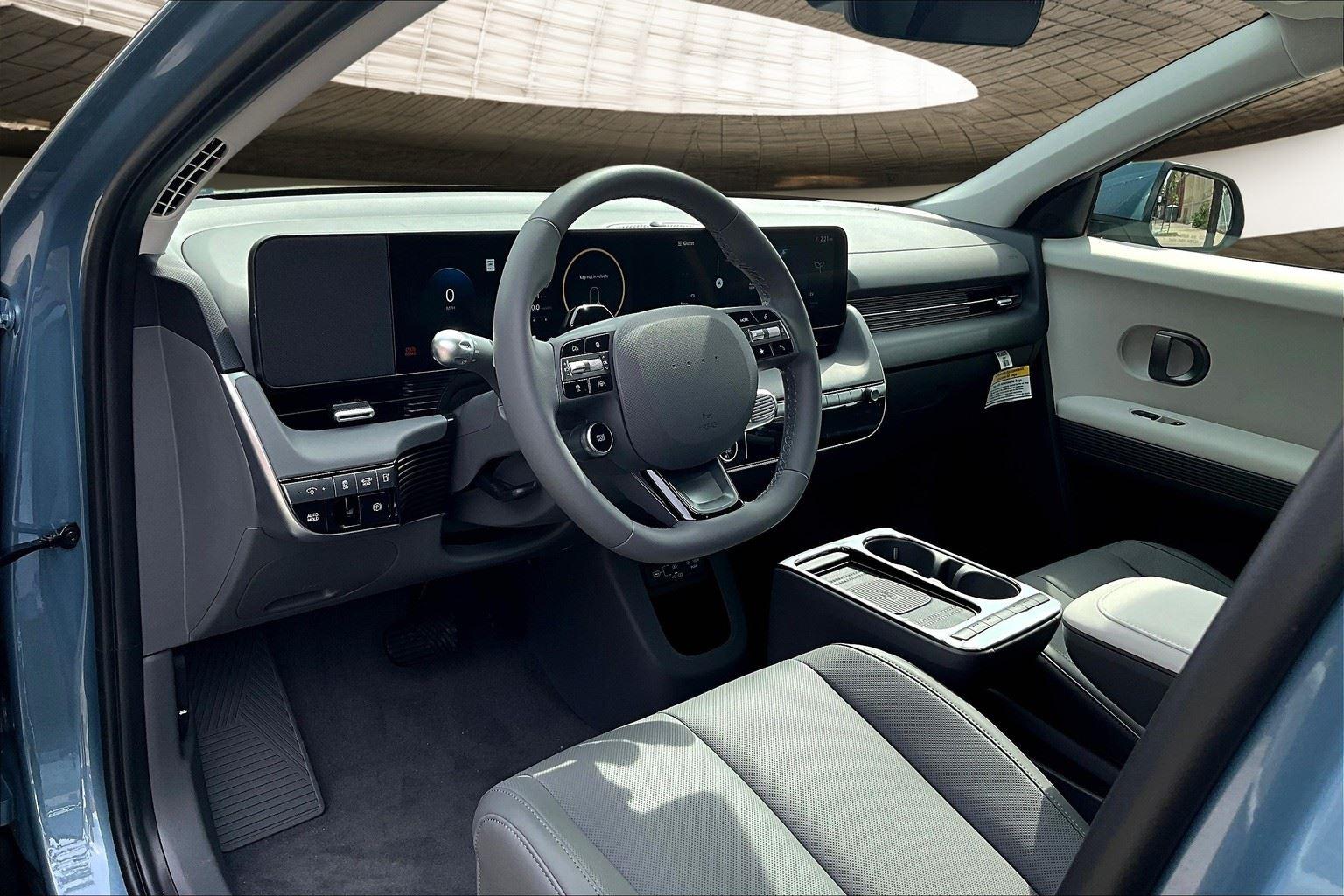 2025 Hyundai Ioniq 5 SE photo 43