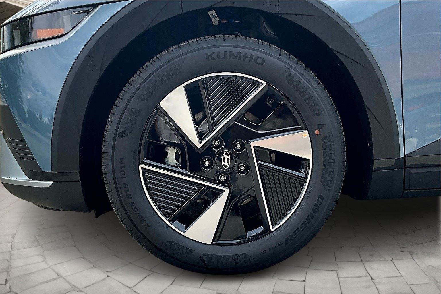 2025 Hyundai Ioniq 5 SE photo 48
